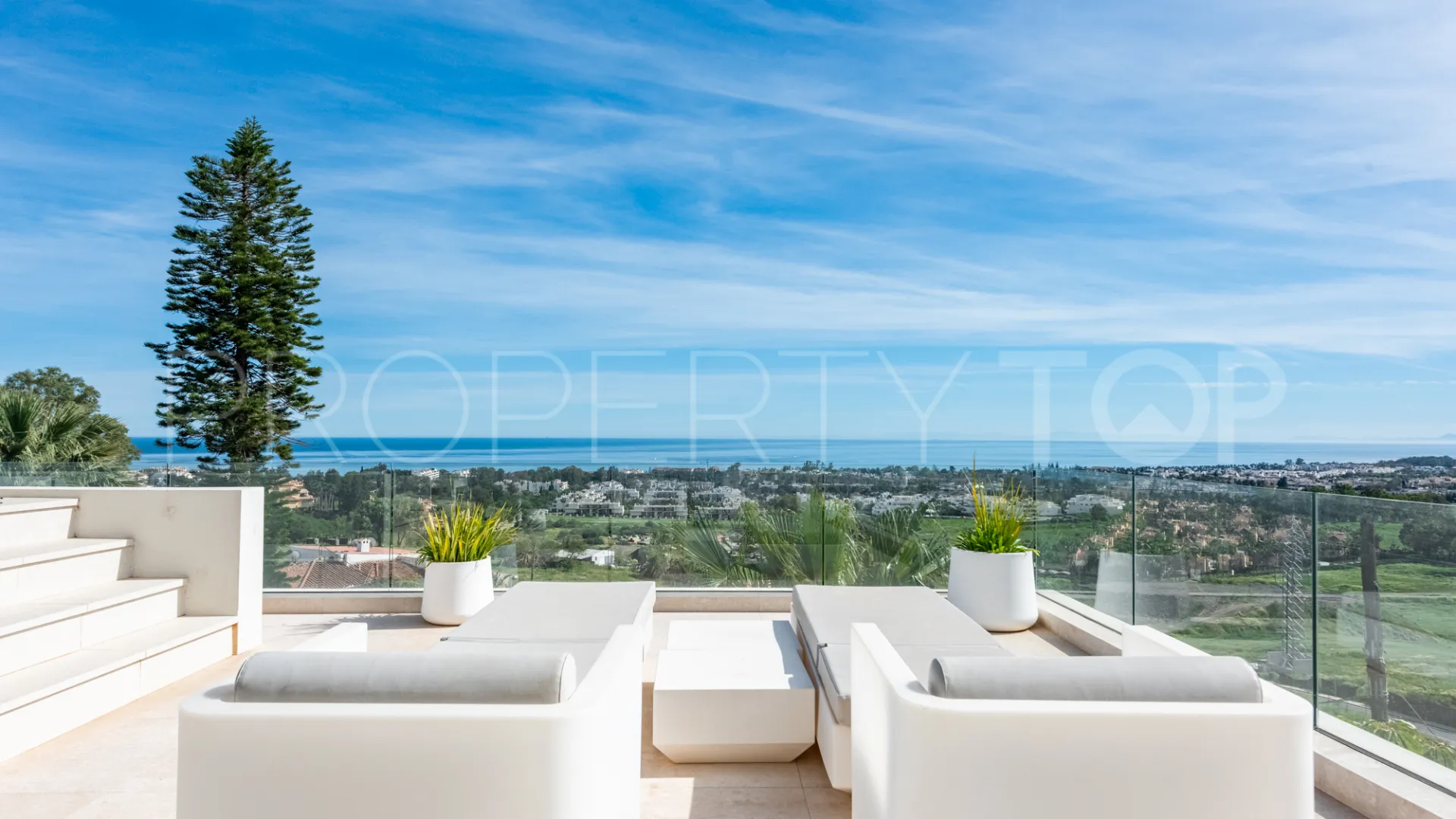 For sale Nueva Andalucia villa
