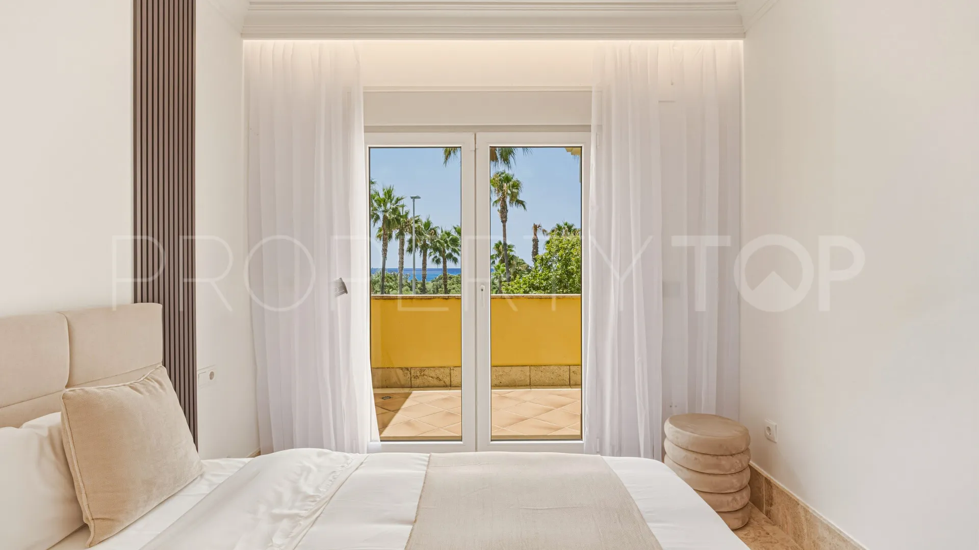 Marbella East 4 bedrooms semi detached villa for sale