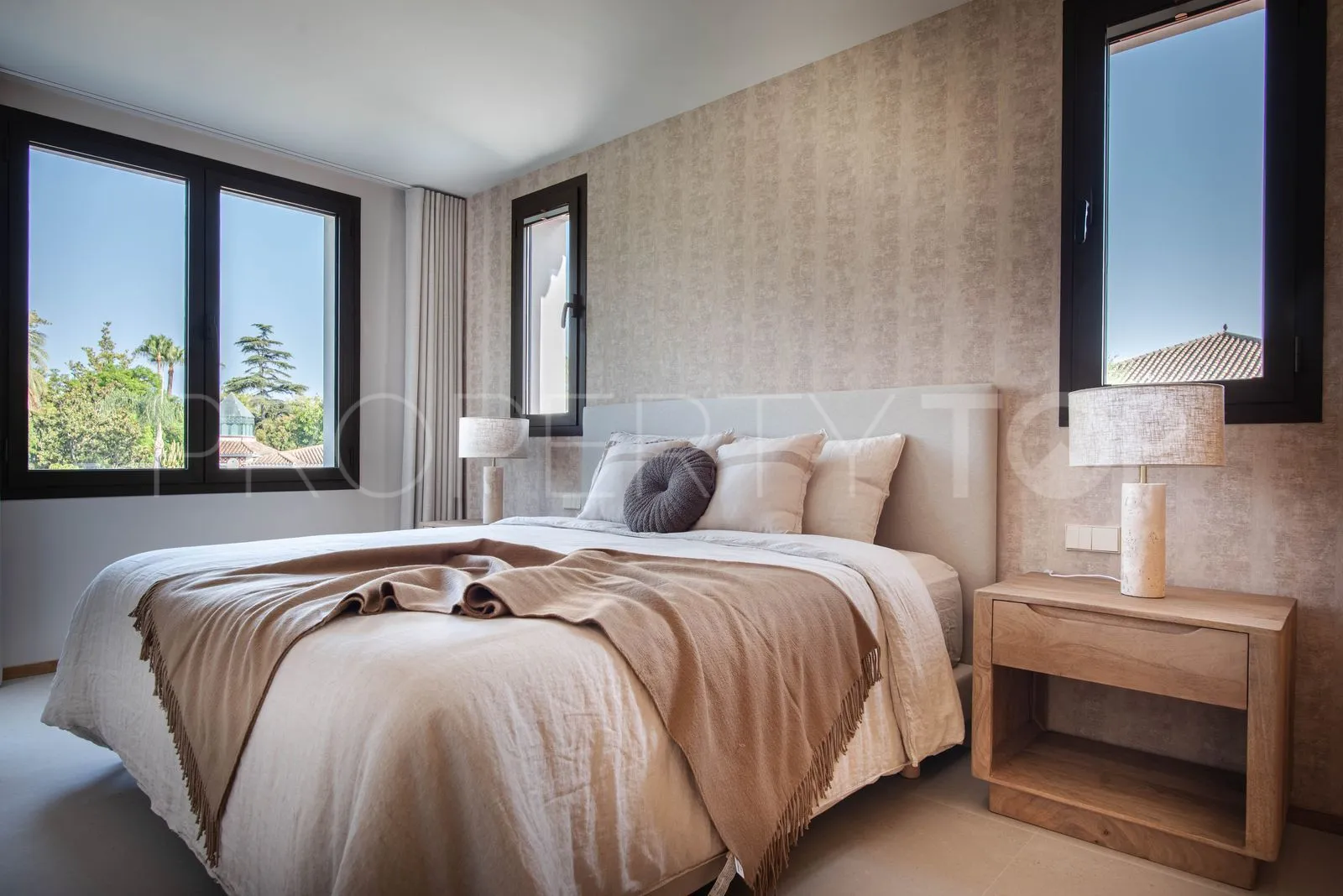 For sale villa in Guadalmina Alta