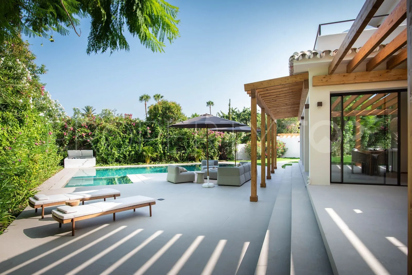 For sale villa in Guadalmina Alta