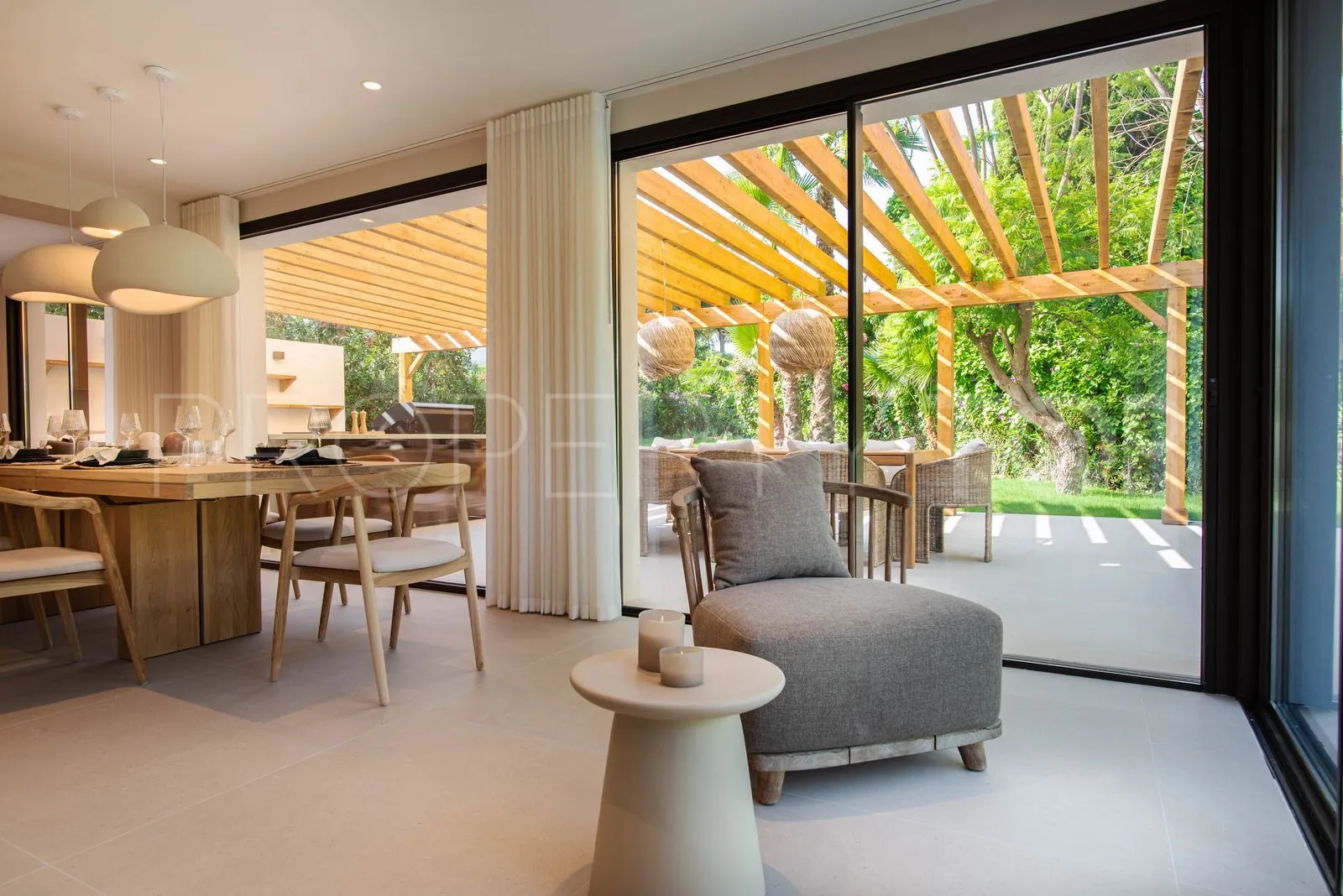 For sale villa in Guadalmina Alta
