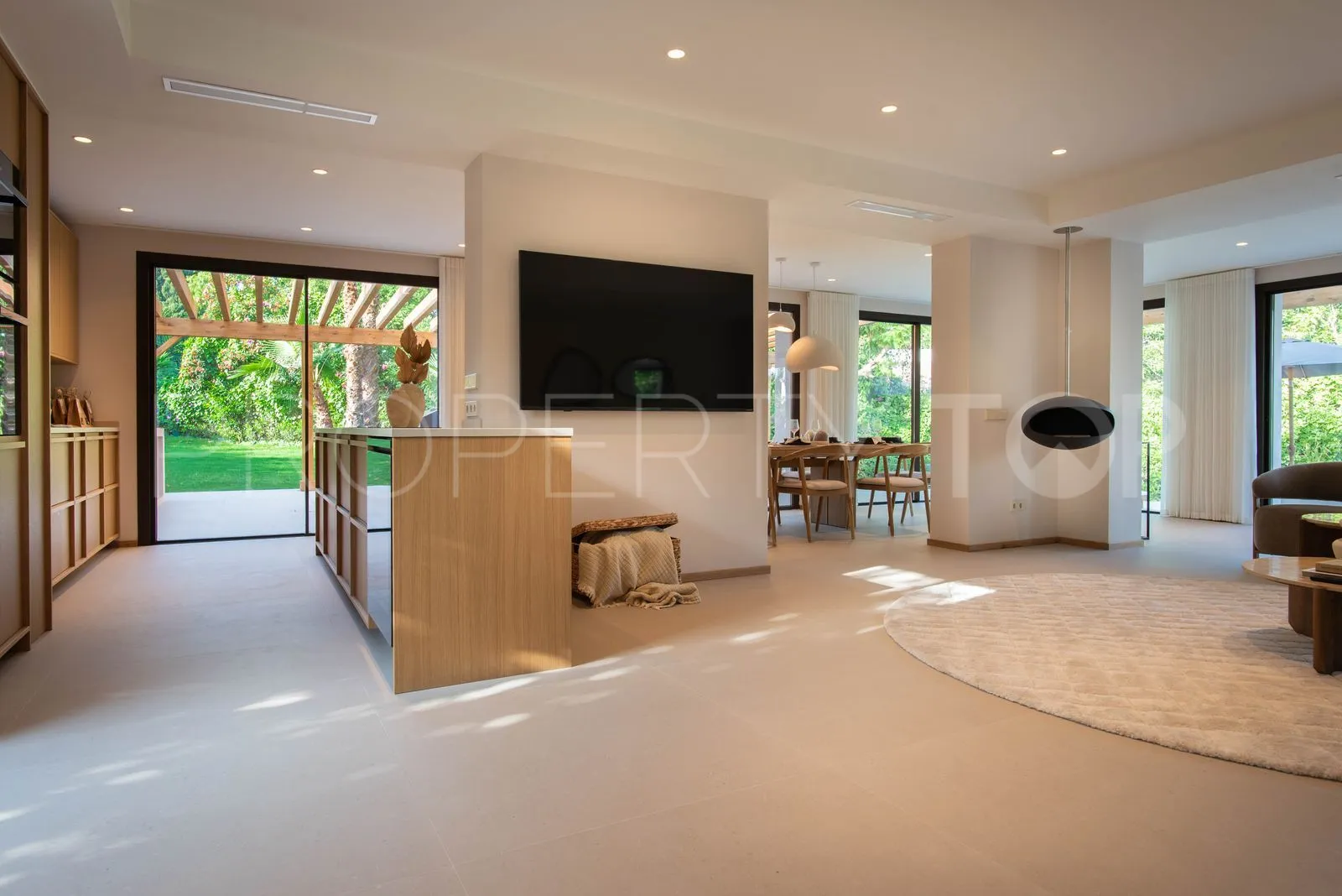 For sale villa in Guadalmina Alta