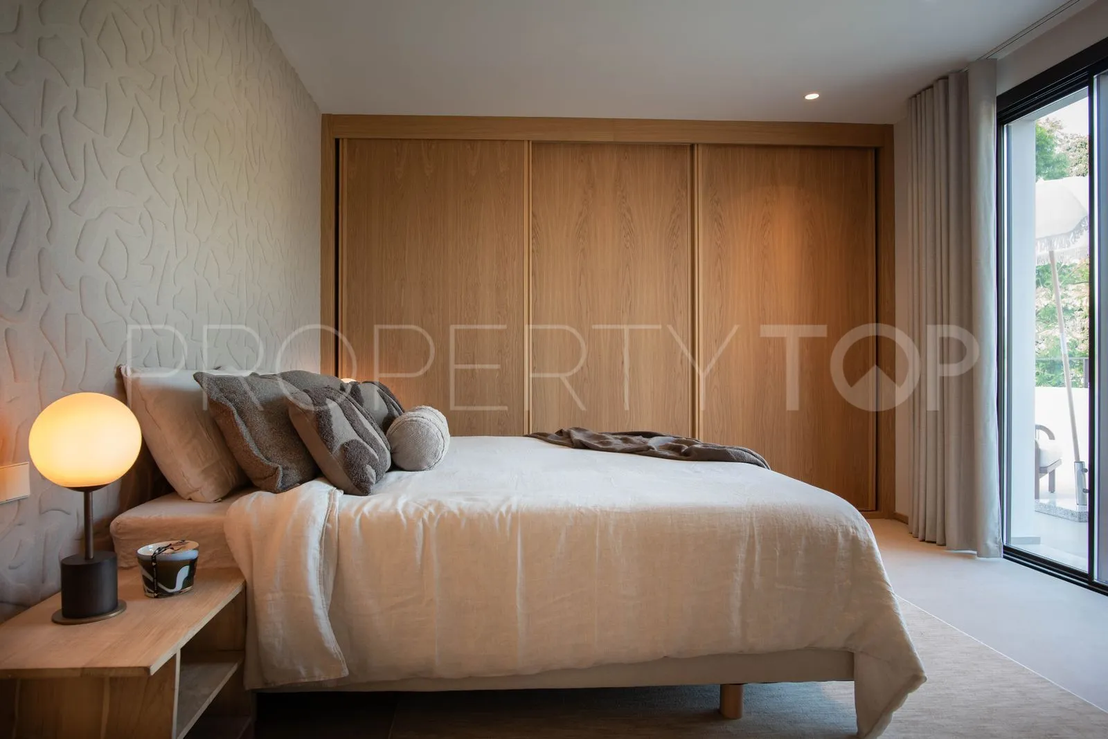 For sale villa in Guadalmina Alta