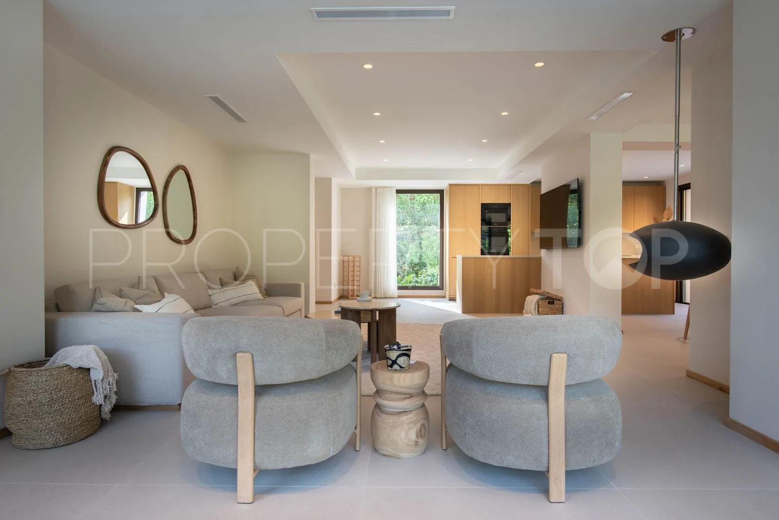 For sale villa in Guadalmina Alta