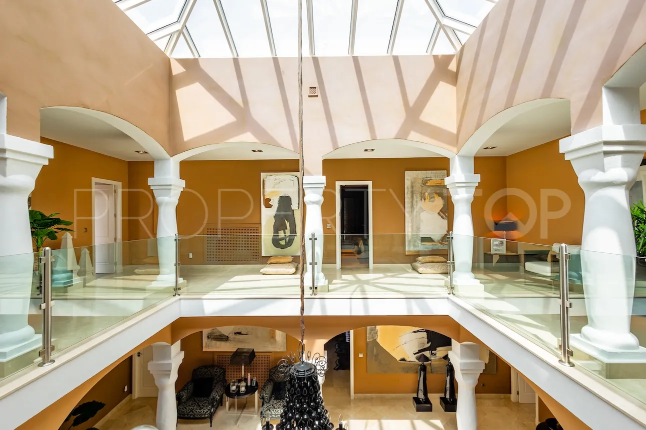 For sale villa in Los Monteros