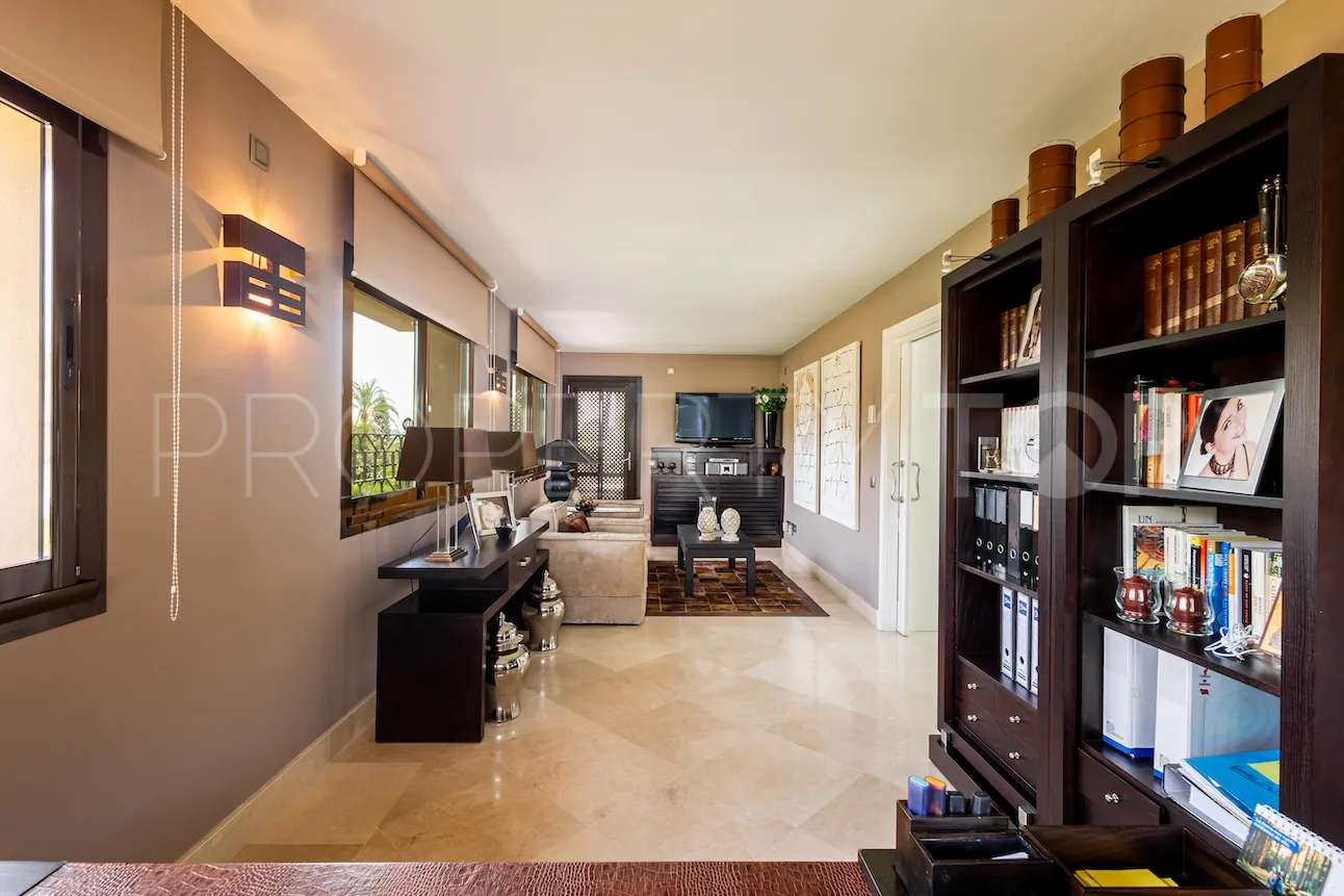 For sale villa in Los Monteros