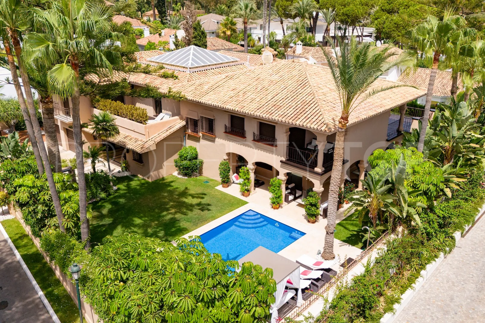 For sale villa in Los Monteros