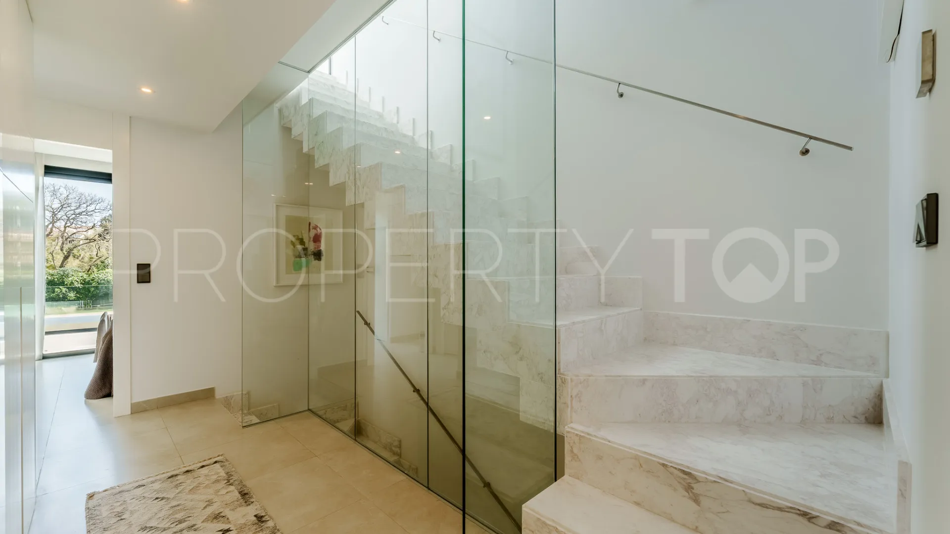 For sale semi detached house in Marbella - Puerto Banus with 5 bedrooms