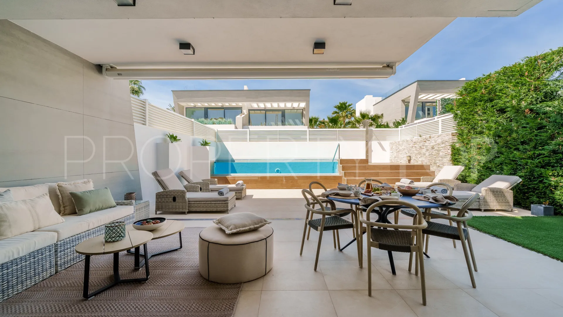 For sale semi detached house in Marbella - Puerto Banus with 5 bedrooms
