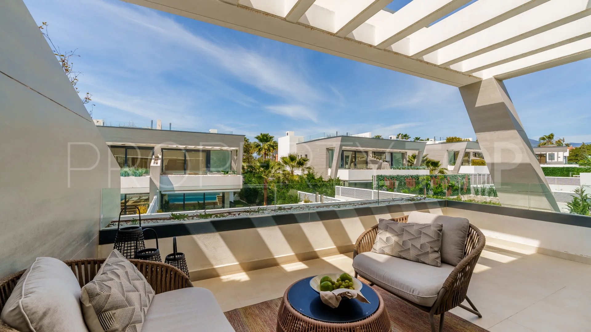 For sale semi detached house in Marbella - Puerto Banus with 5 bedrooms