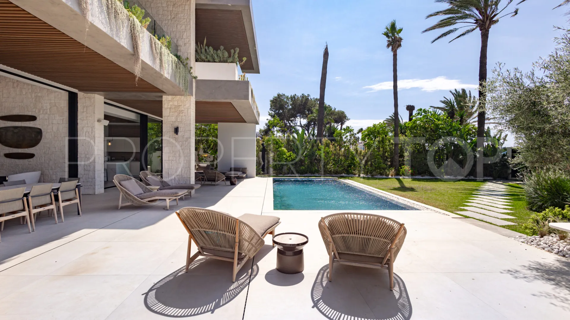 Villa with 3 bedrooms for sale in Cortijo Blanco