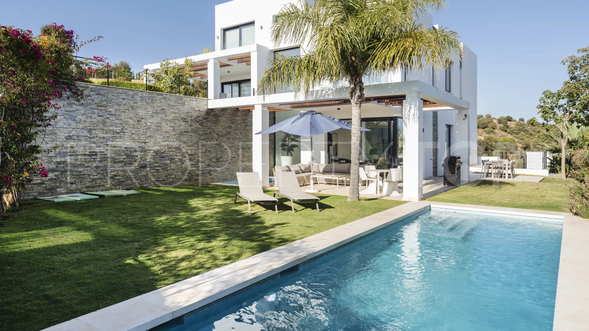 For sale 5 bedrooms villa in Cabopino