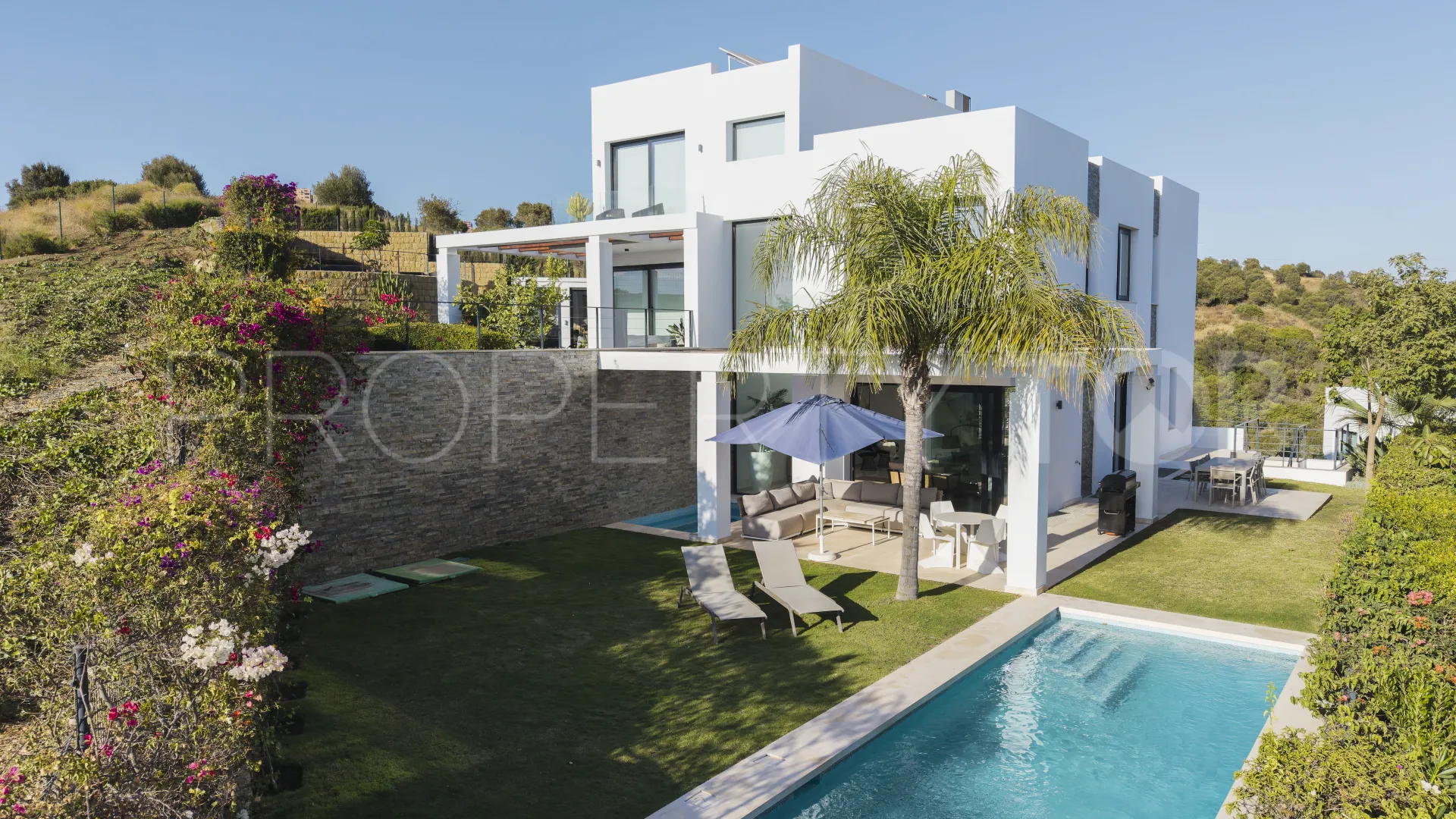 For sale 5 bedrooms villa in Cabopino