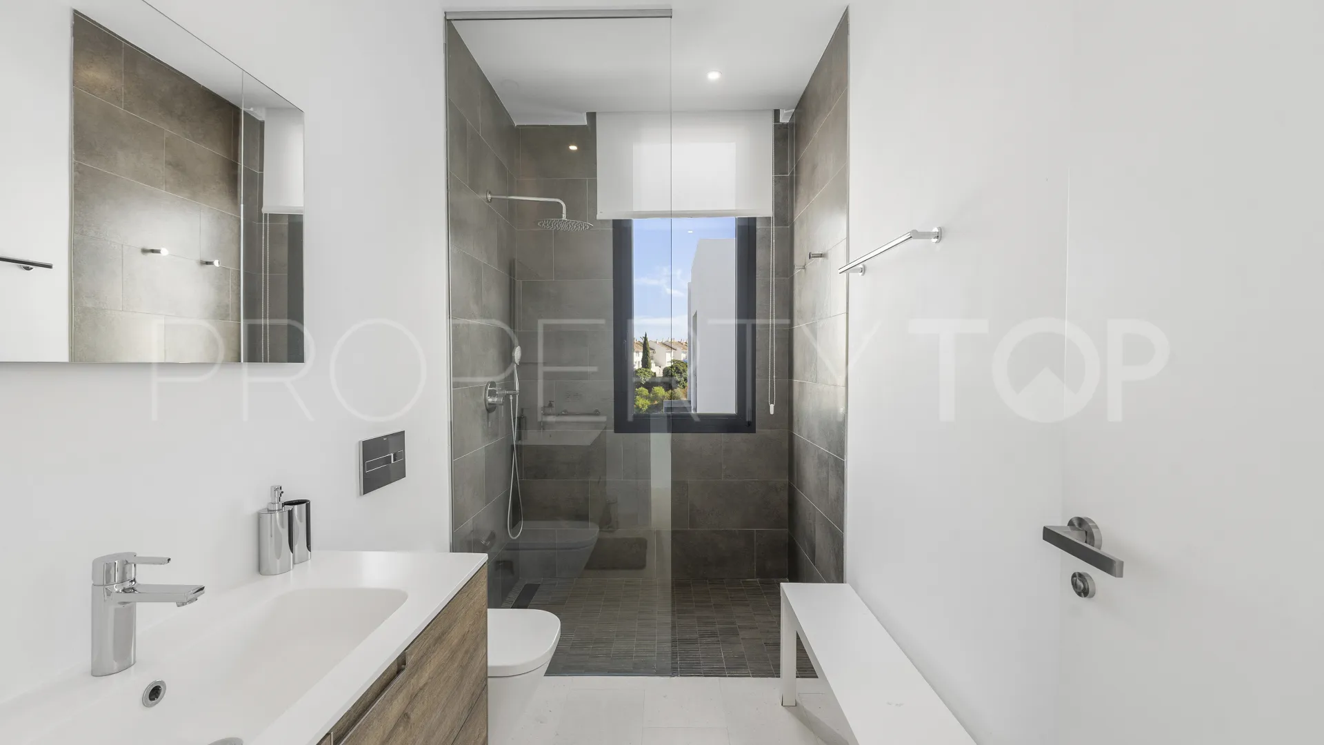 For sale 5 bedrooms villa in Cabopino