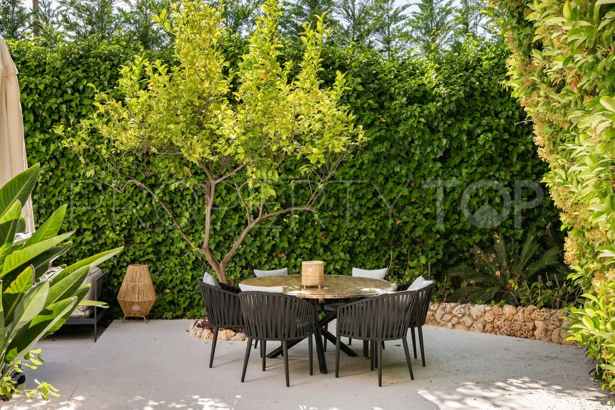 Villa en venta en Rocio de Nagüeles