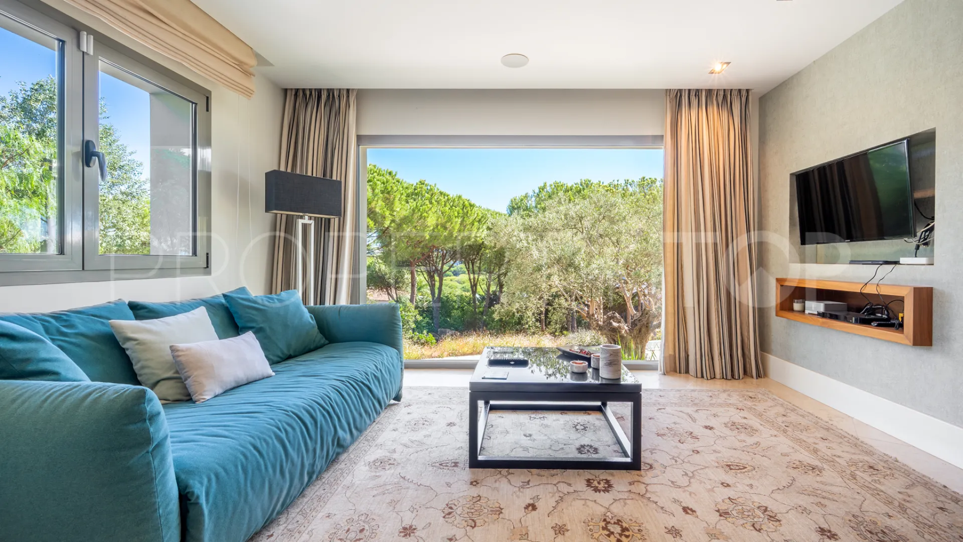 For sale villa in Sotogrande