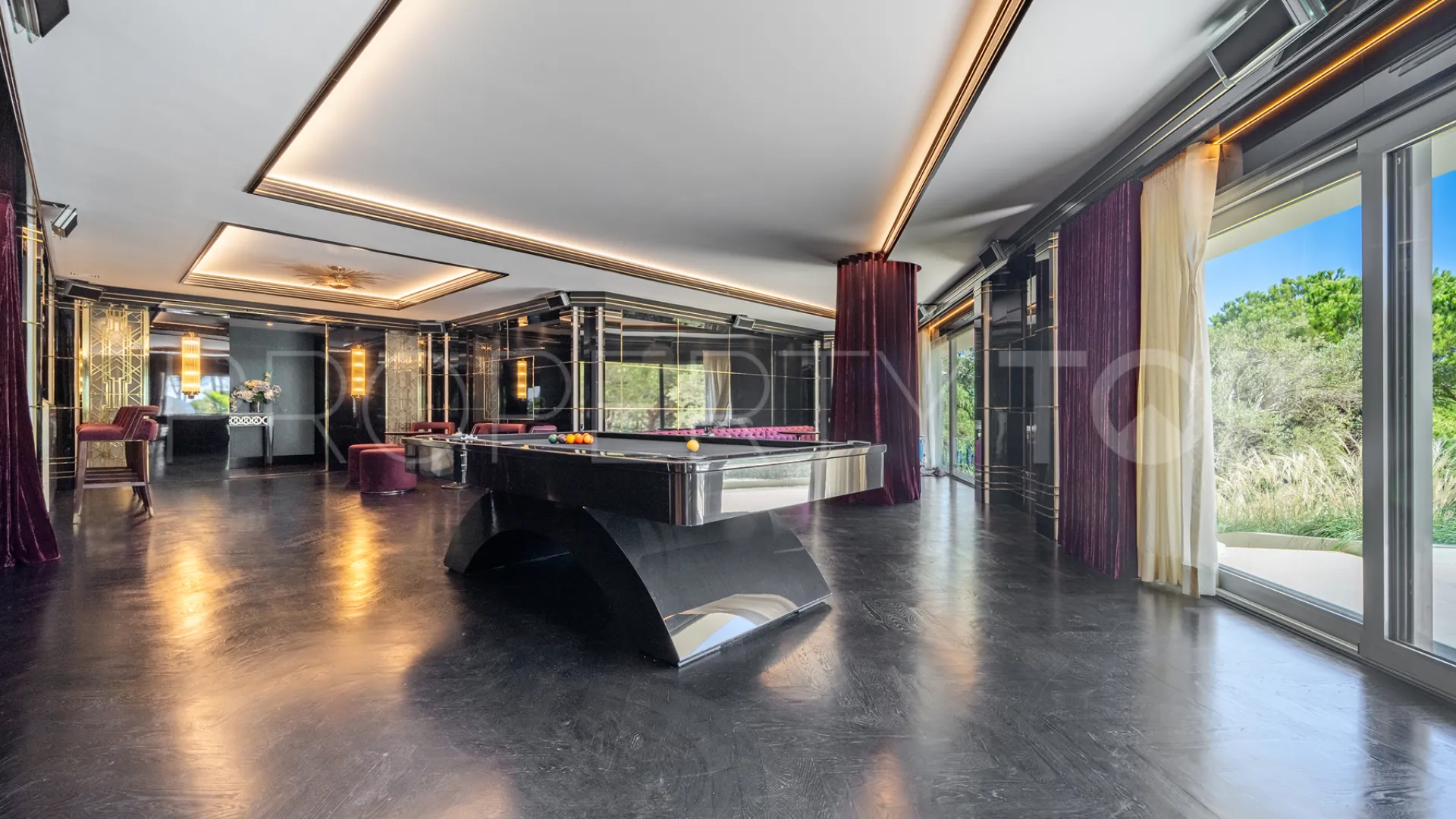 For sale villa in Sotogrande