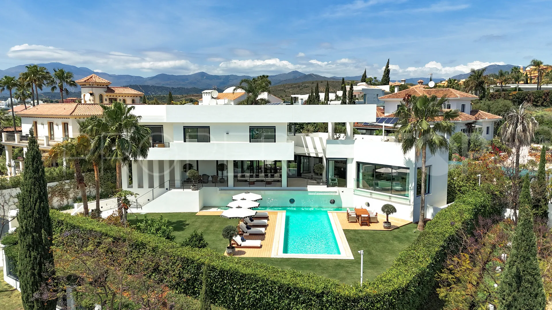 Los Flamingos 6 bedrooms villa for sale