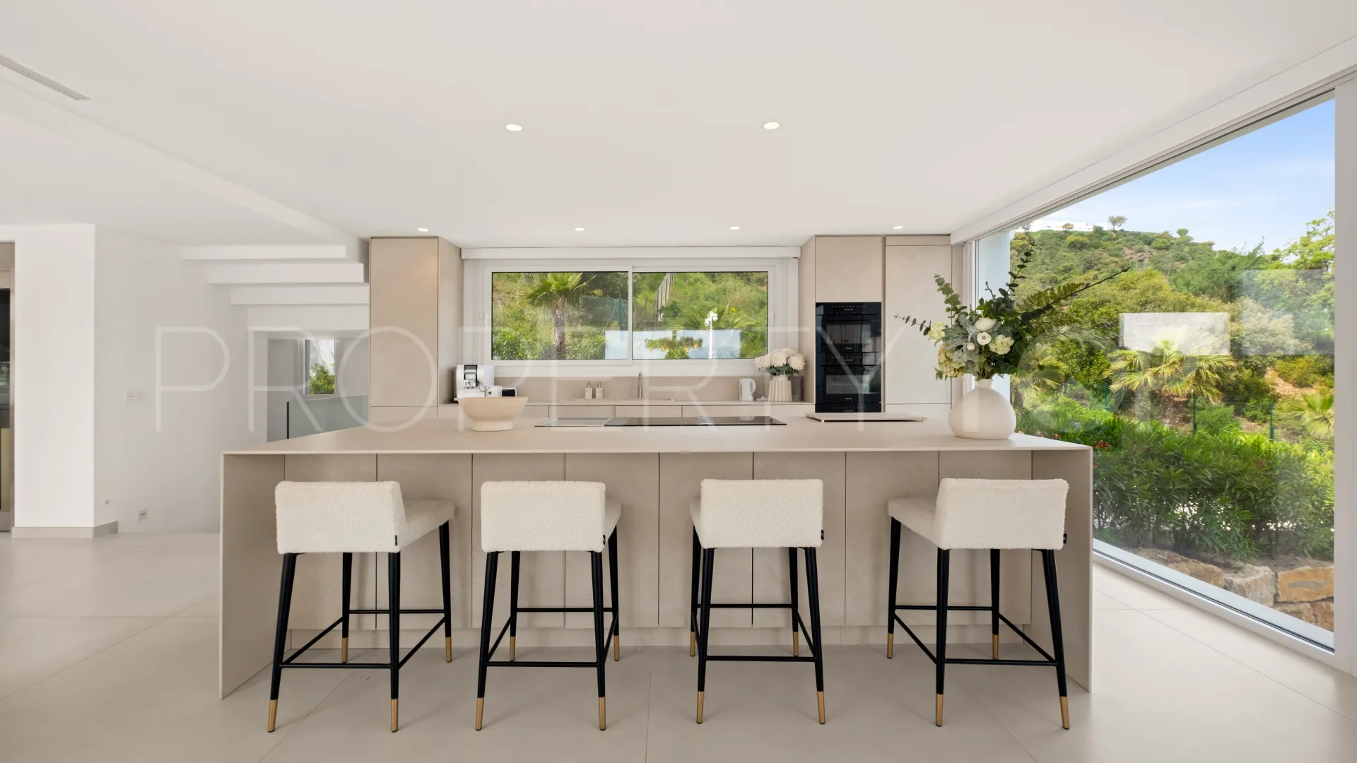 Villa for sale in La Mairena