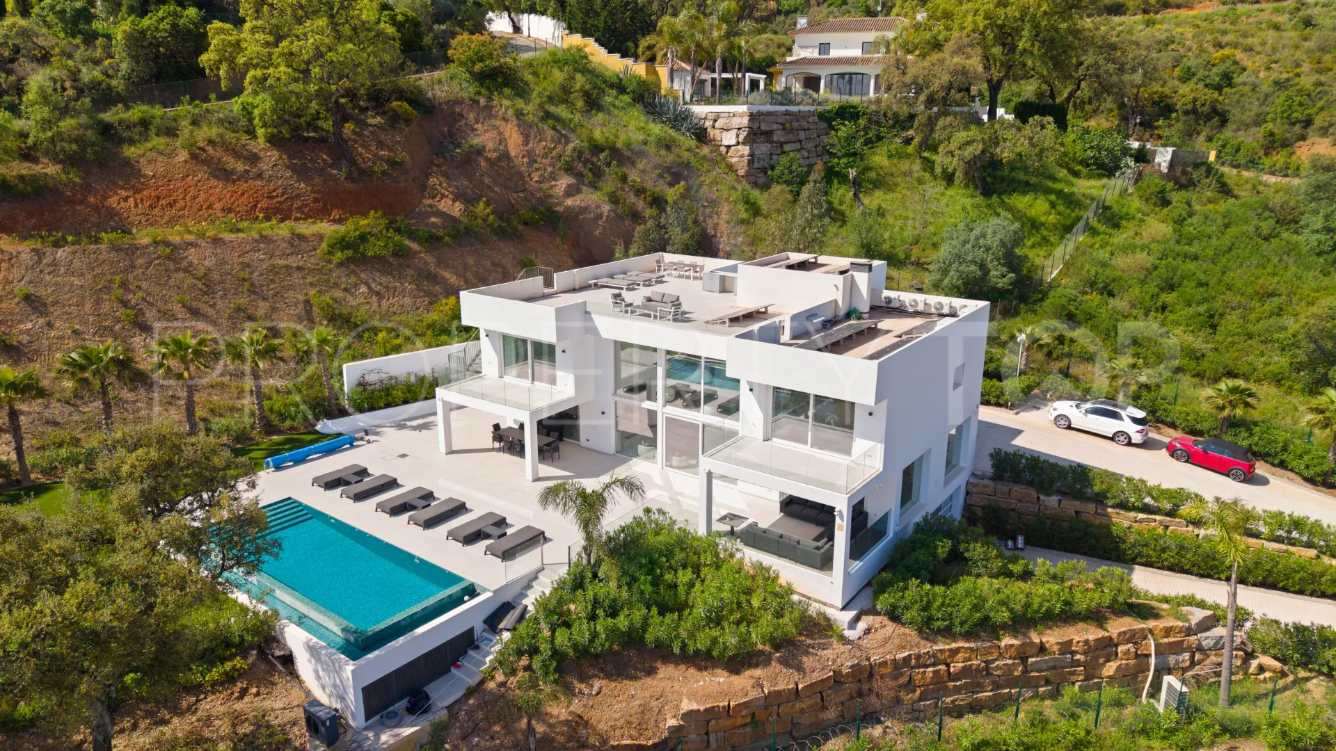 Villa for sale in La Mairena