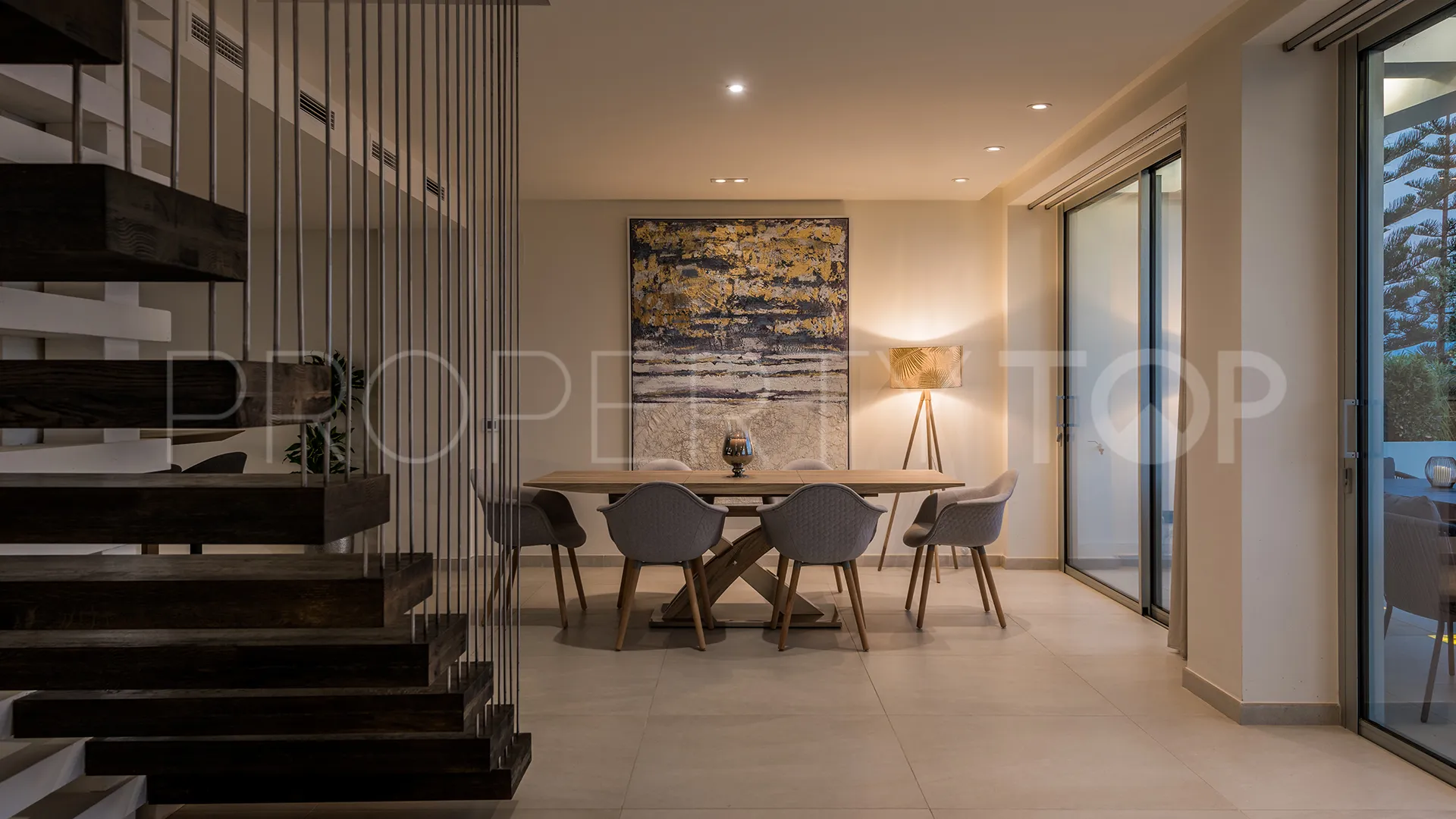 Comprar villa en Mijas Costa de 5 dormitorios