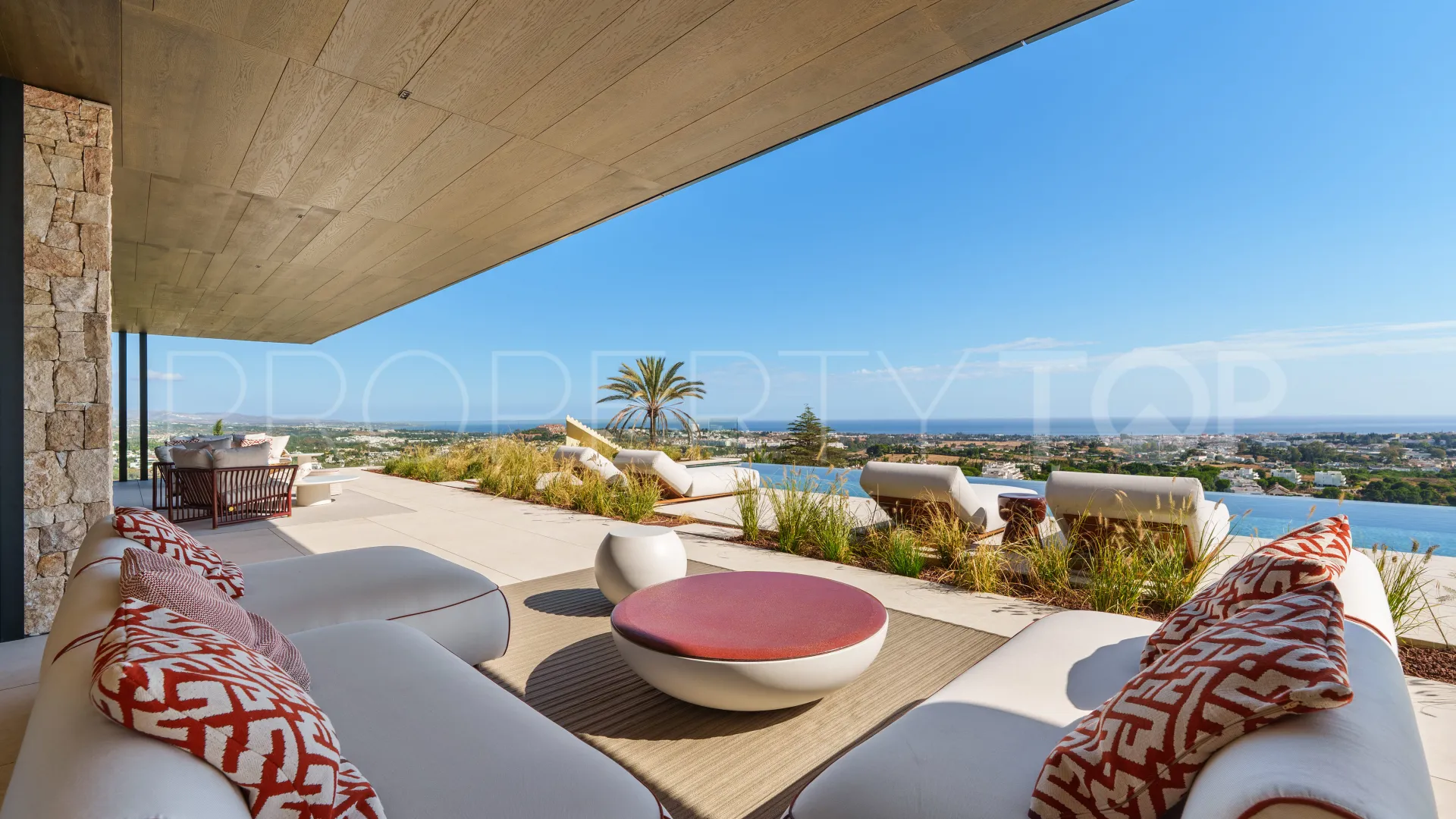 Villa en venta en El Herrojo de 8 dormitorios