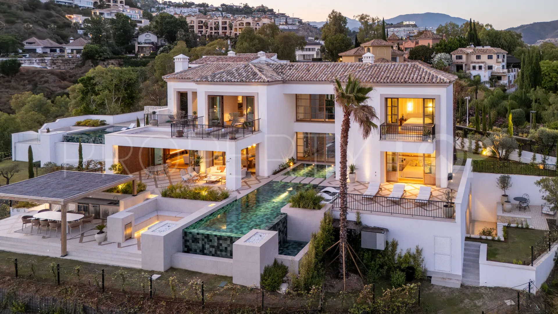 For sale 5 bedrooms villa in La Quinta