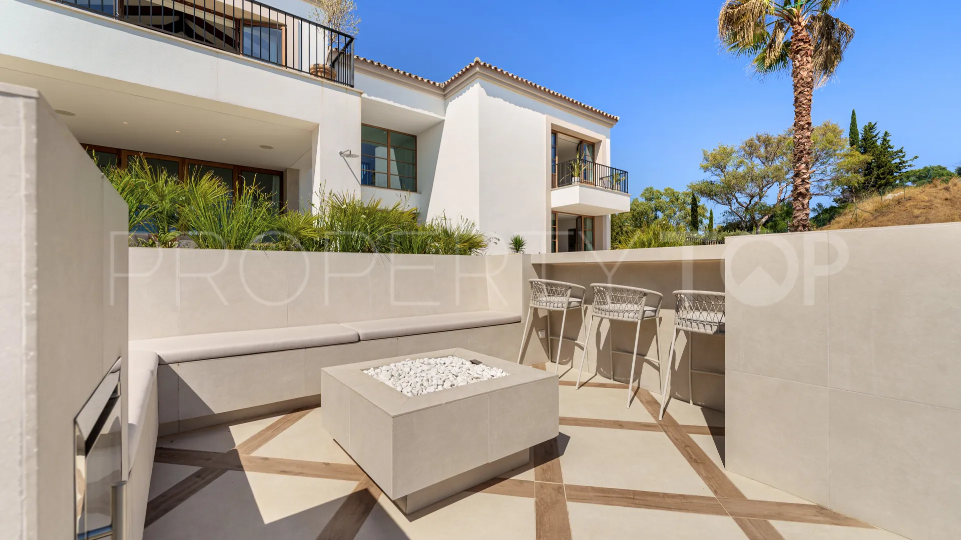 For sale 5 bedrooms villa in La Quinta