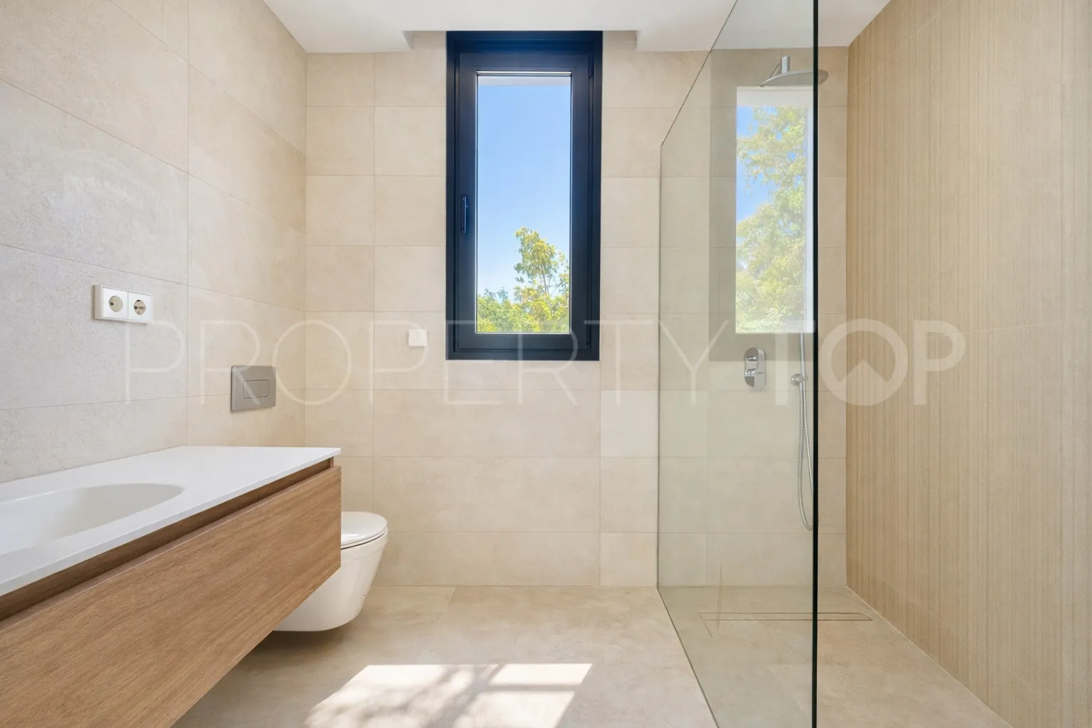Villa for sale in Monte Biarritz