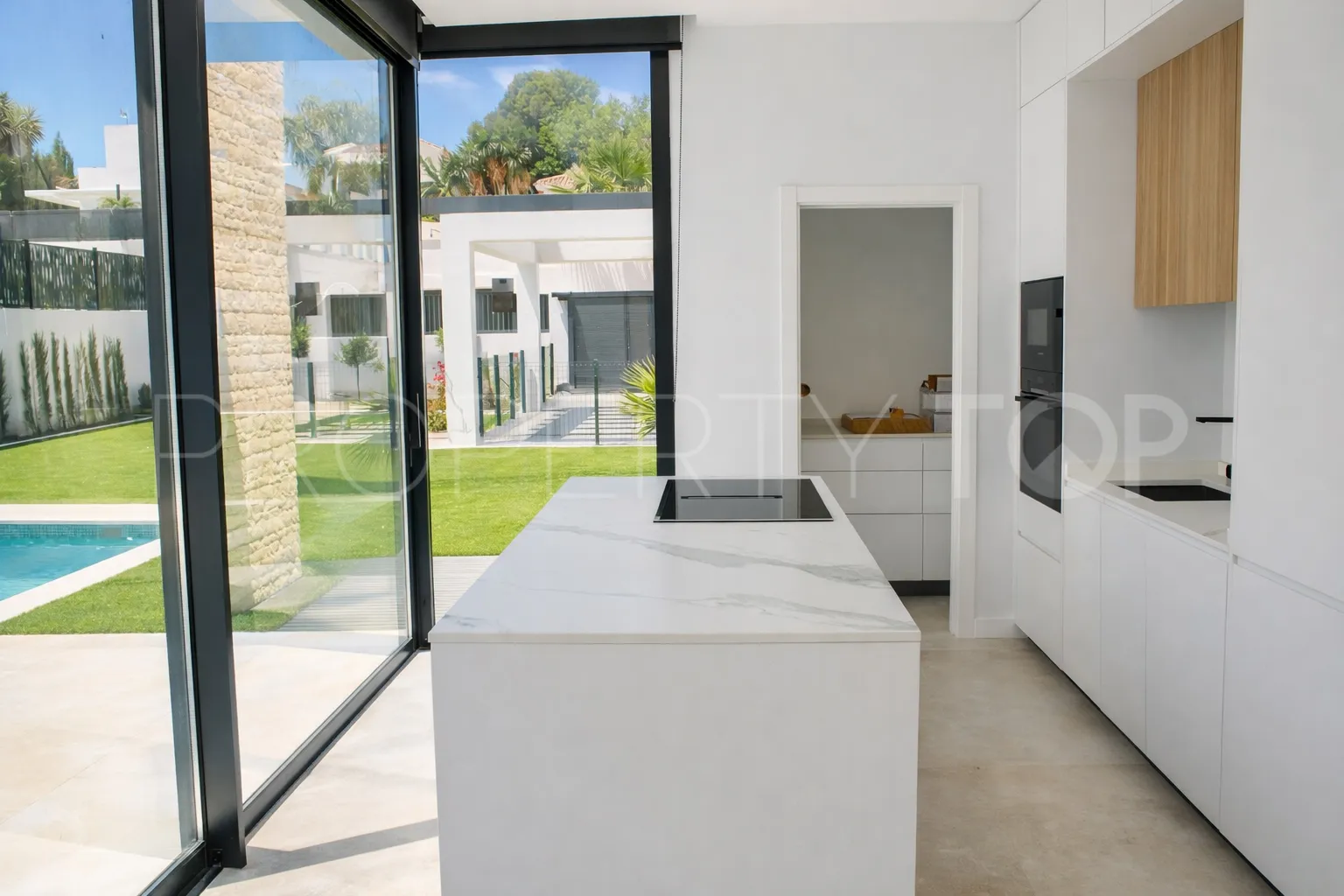 Villa for sale in Monte Biarritz