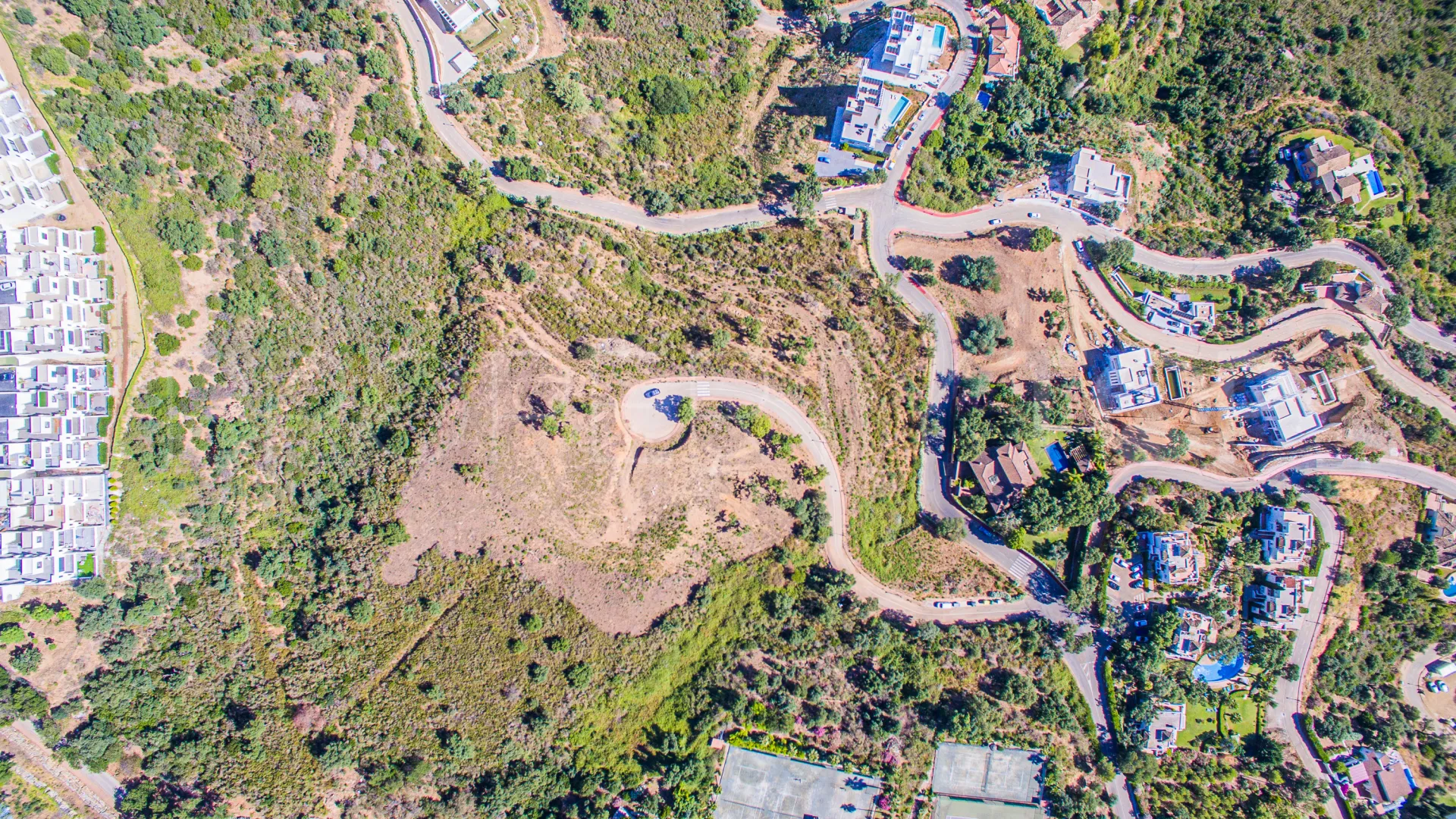 La Mairena plot for sale