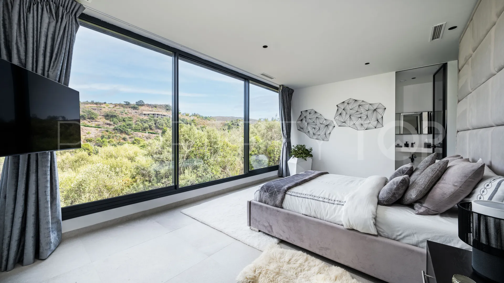 Marbella Club Golf Resort villa for sale