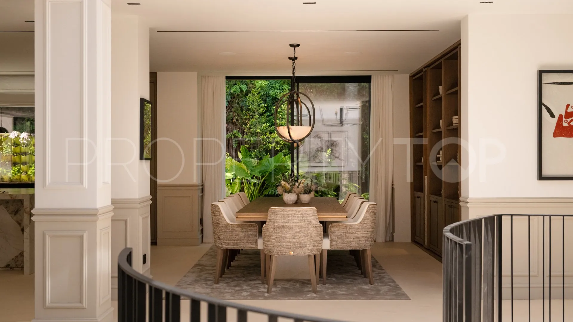 For sale 6 bedrooms villa in Aloha Gardens