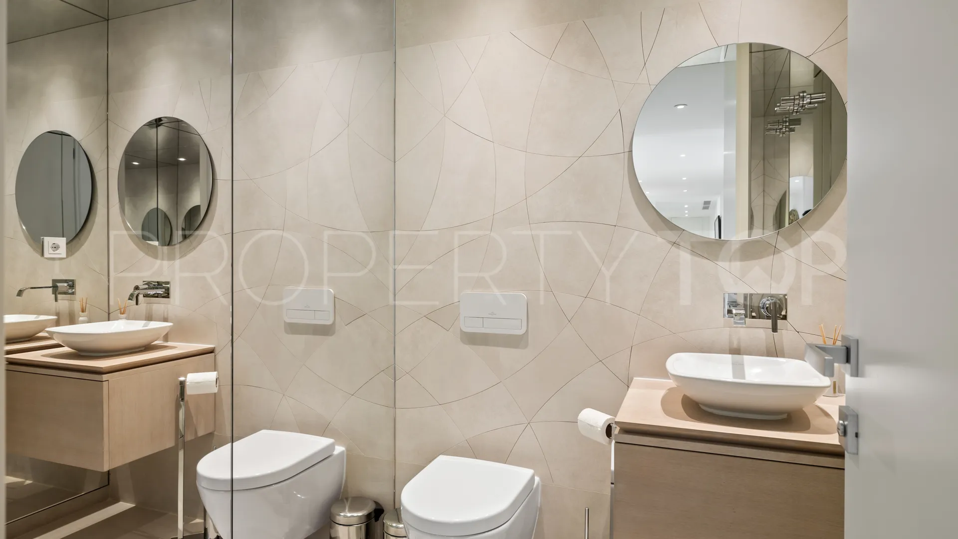 7 bedrooms 9 Lions Residences apartment for sale