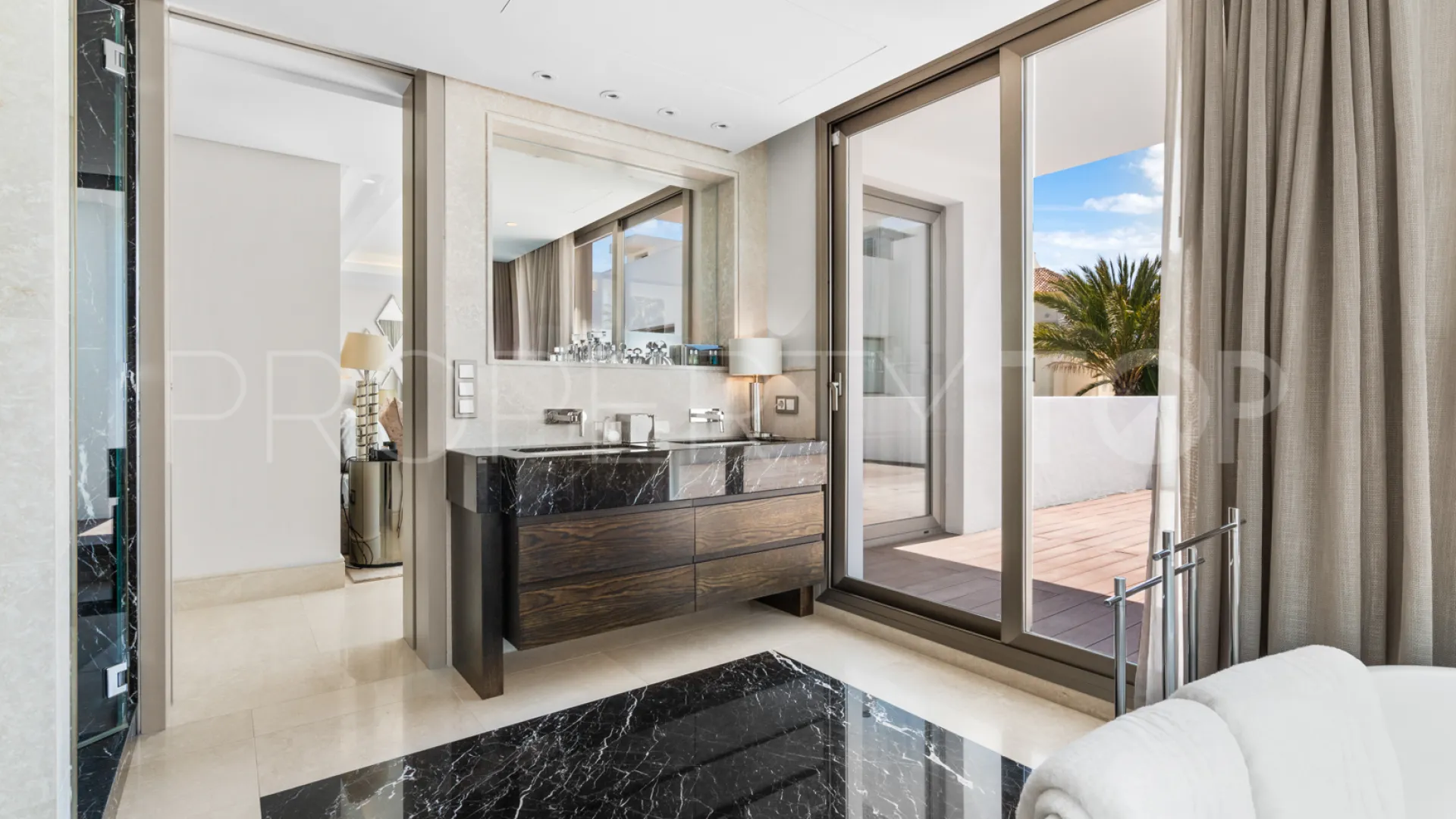 Rio Verde Playa, villa en venta