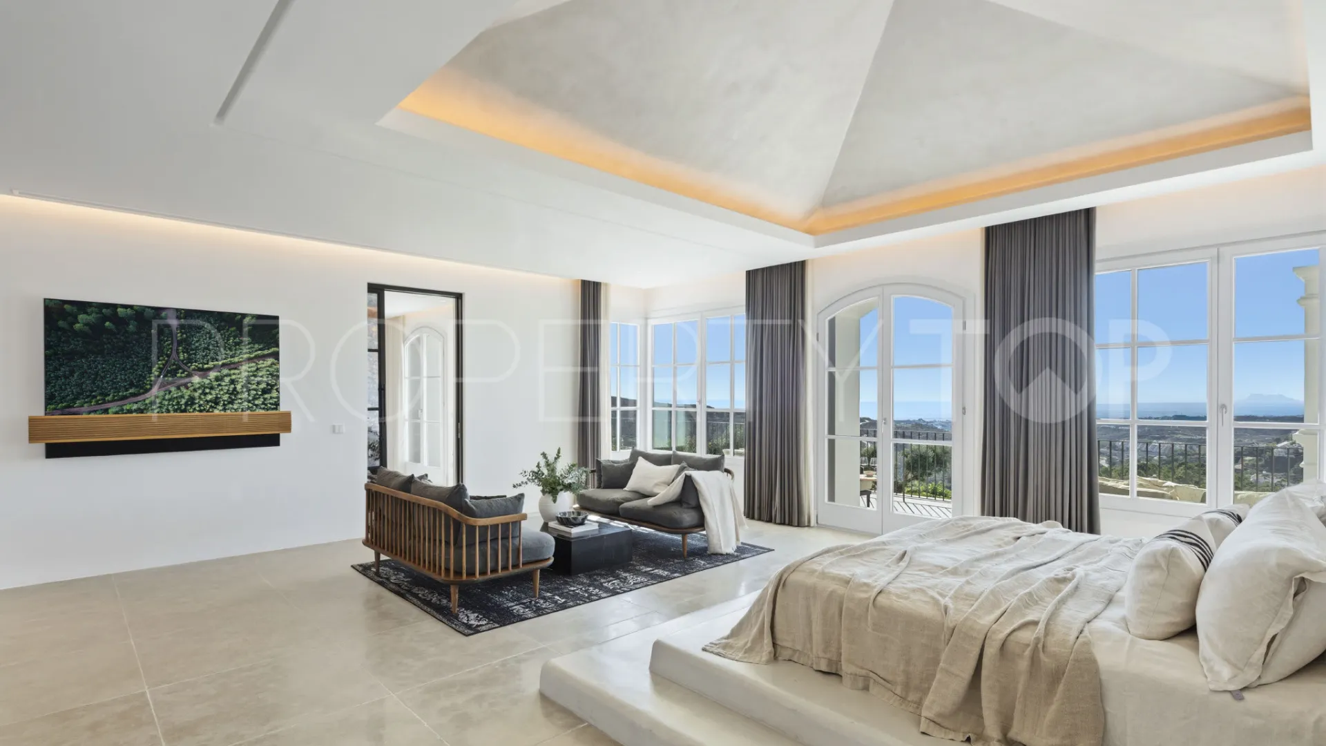 For sale villa with 7 bedrooms in Marbella Club Golf Resort