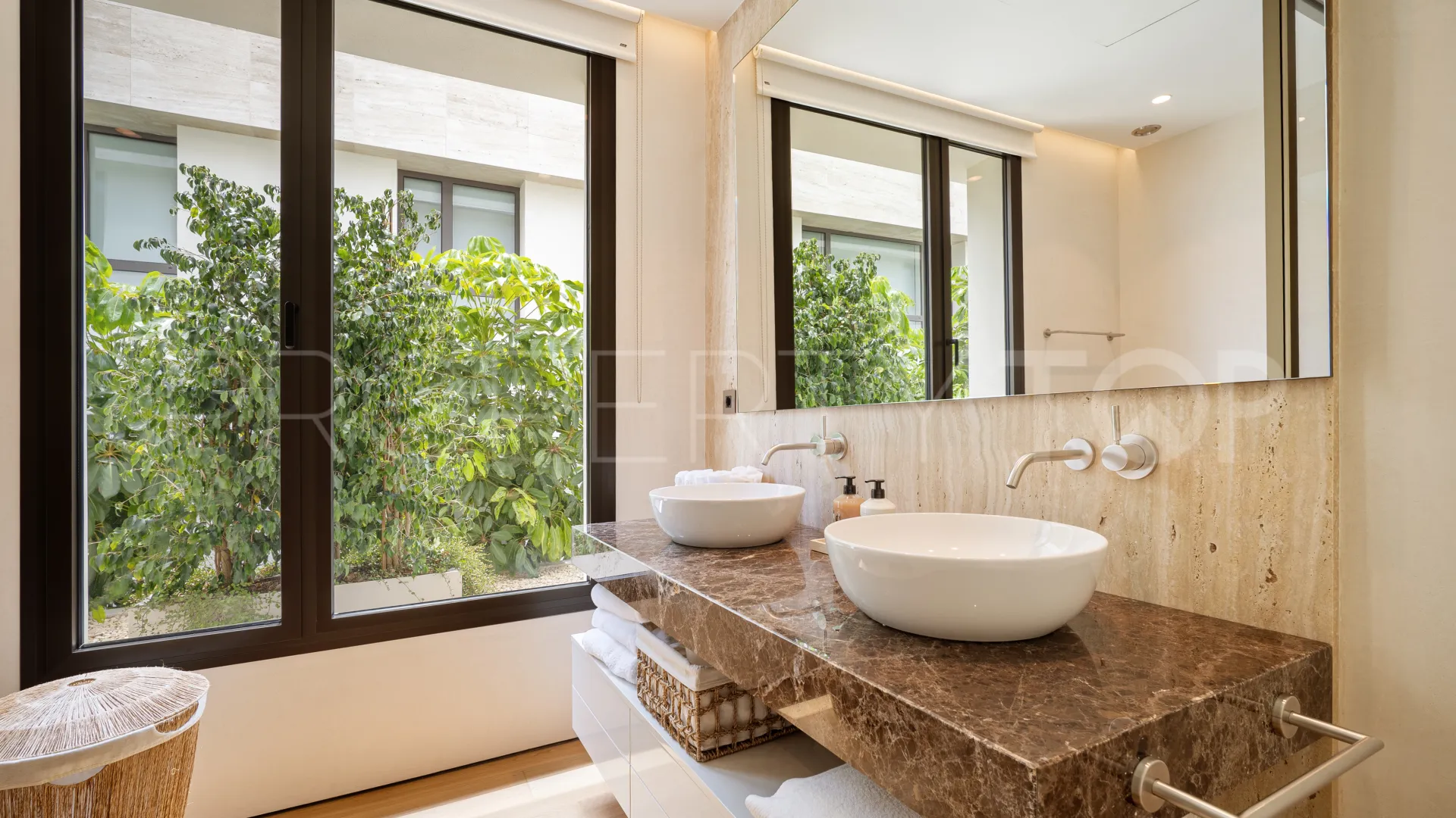 Duplex en venta en Epic Marbella con 5 dormitorios