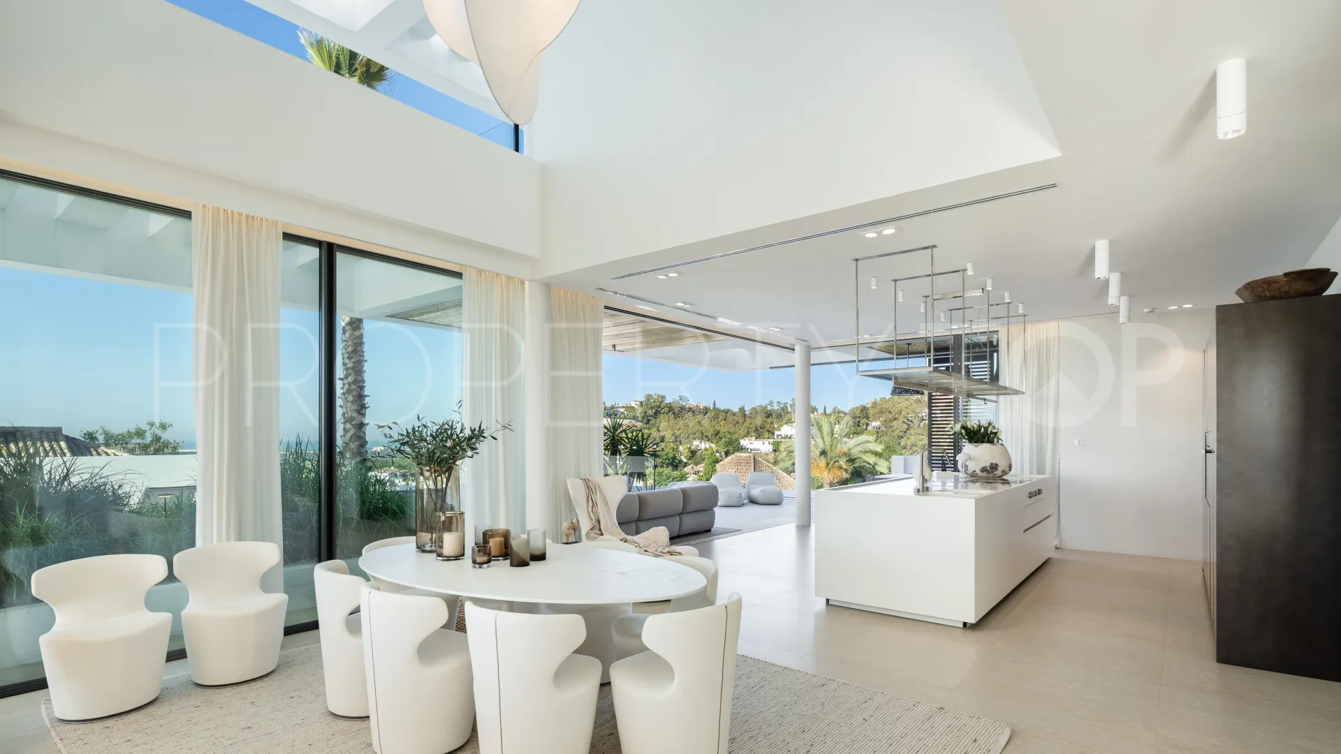 6 bedrooms villa for sale in La Quinta