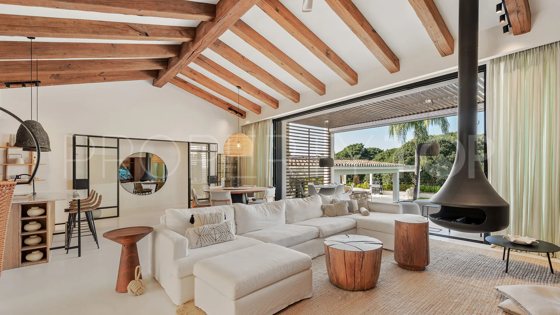 Los Naranjos 5 bedrooms villa for sale