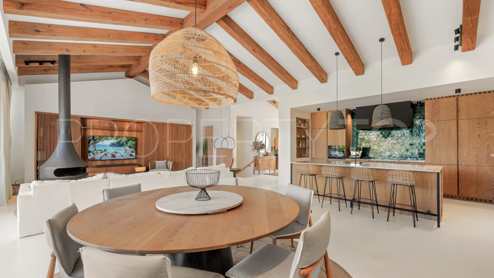 Los Naranjos 5 bedrooms villa for sale