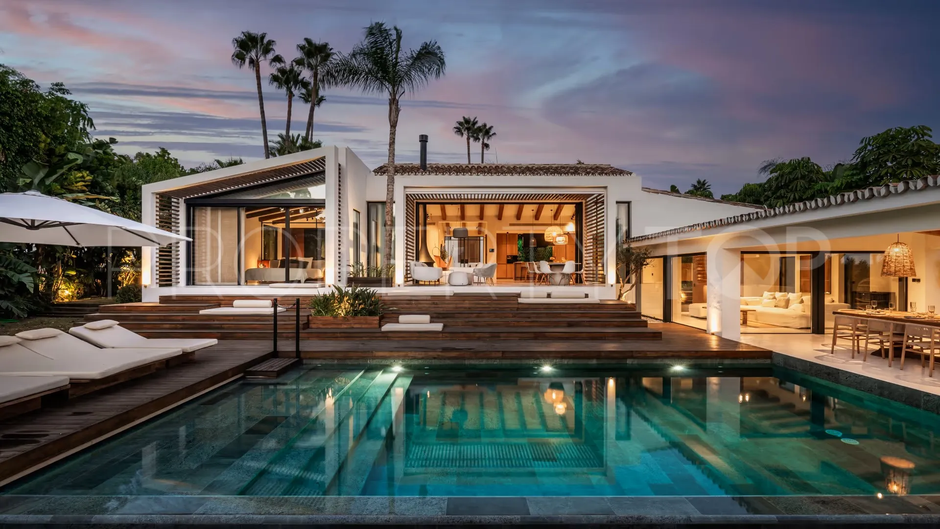 Los Naranjos 5 bedrooms villa for sale