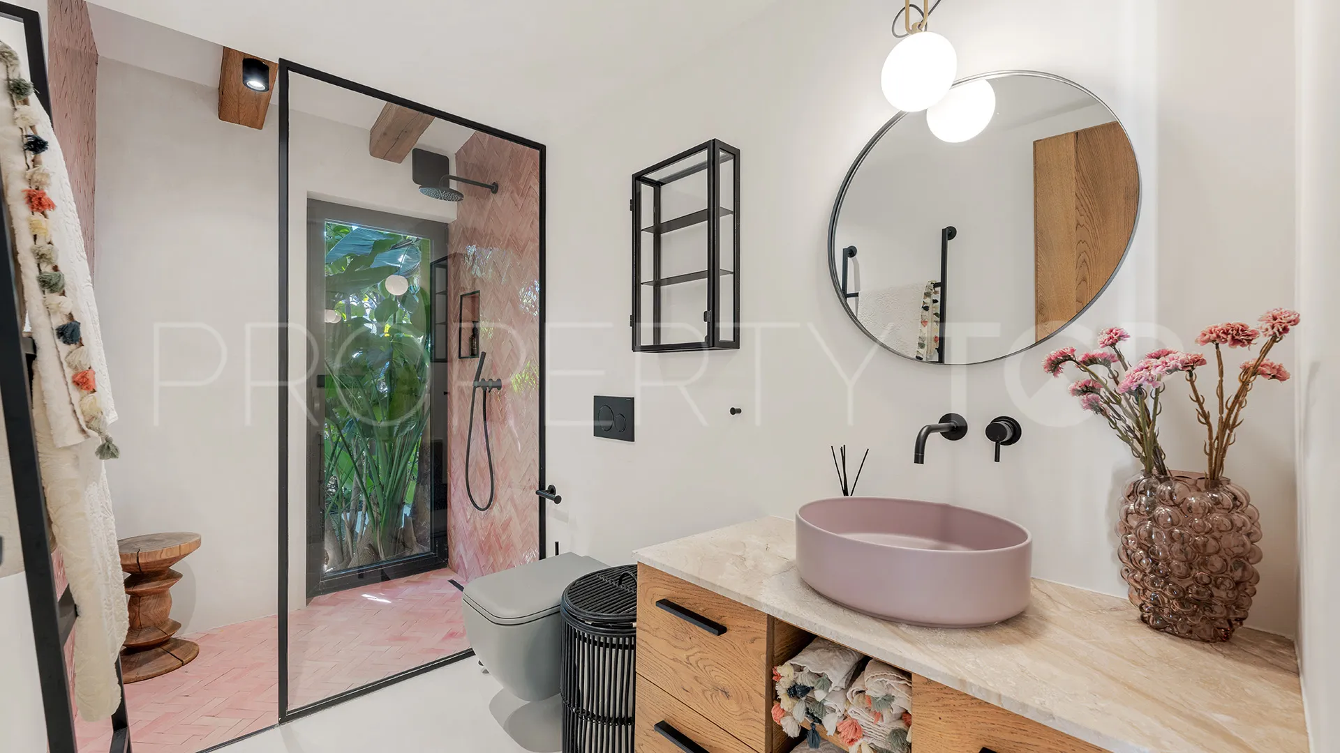 Los Naranjos 5 bedrooms villa for sale