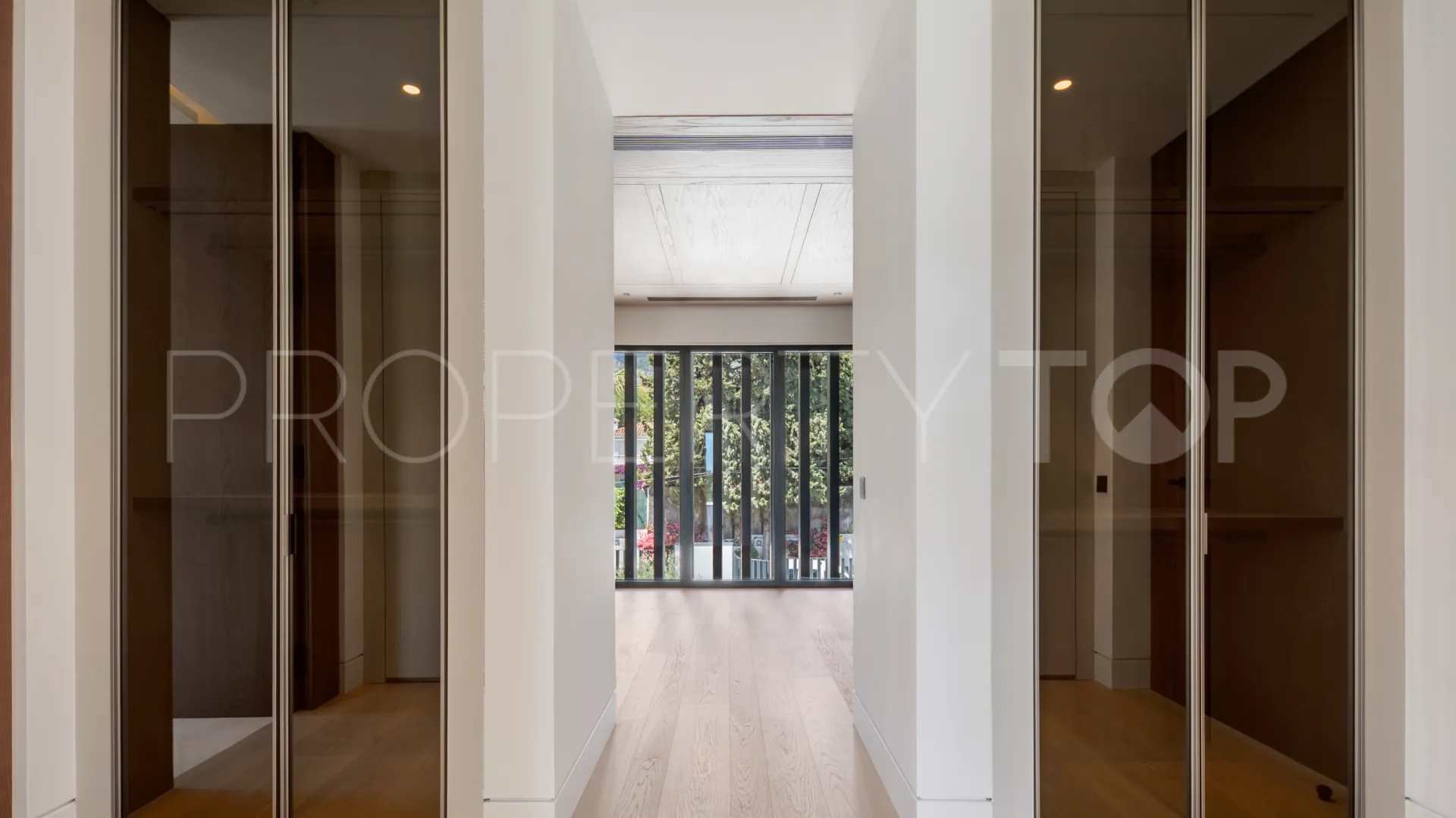 Villa en venta de 6 dormitorios en Rocio de Nagüeles