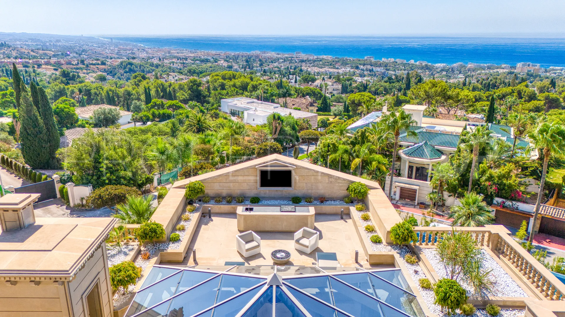 Sierra Blanca 7 bedrooms villa for sale