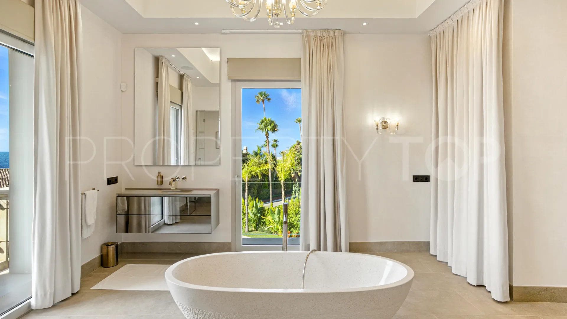 Sierra Blanca 7 bedrooms villa for sale