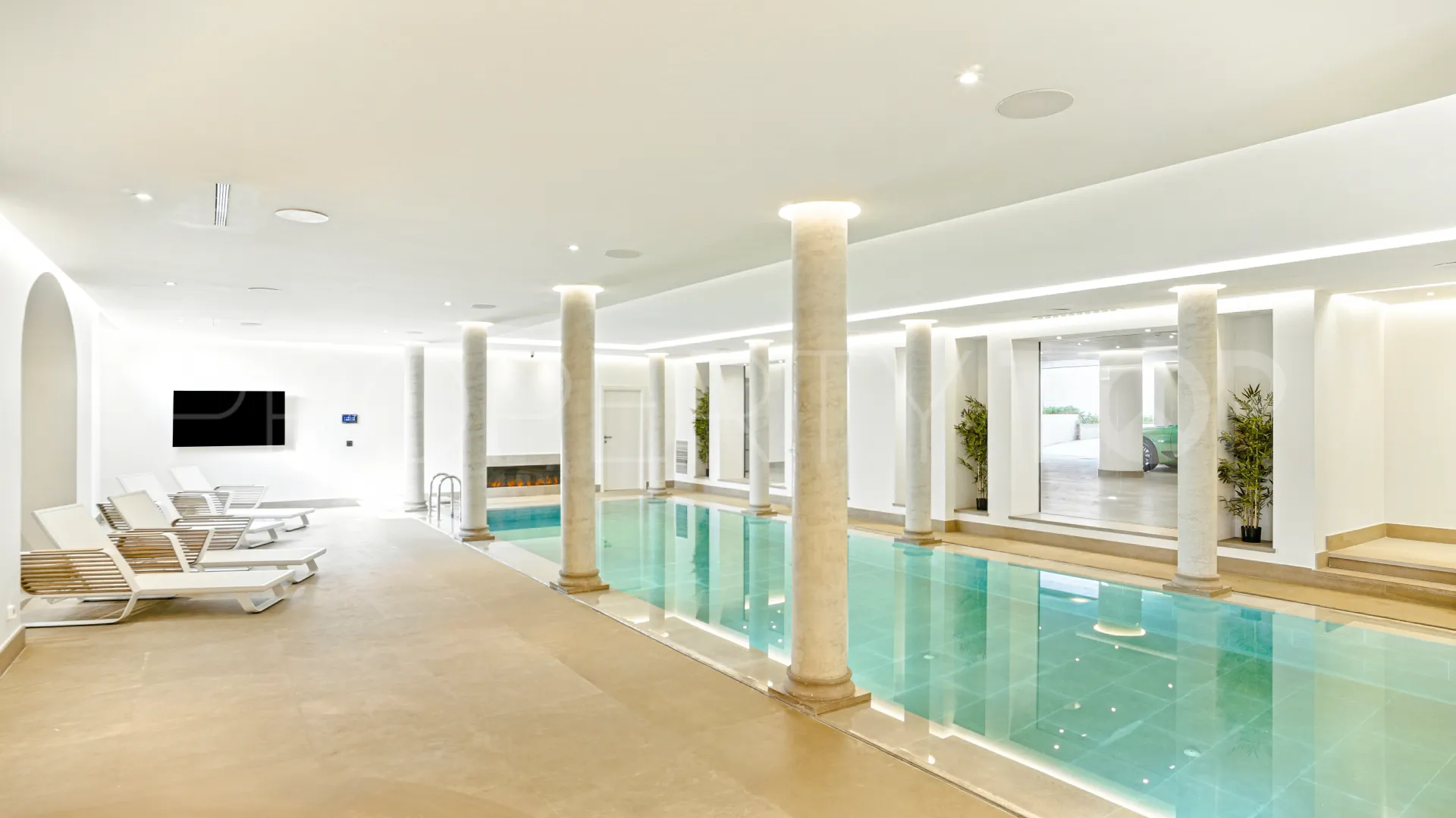 Sierra Blanca 7 bedrooms villa for sale