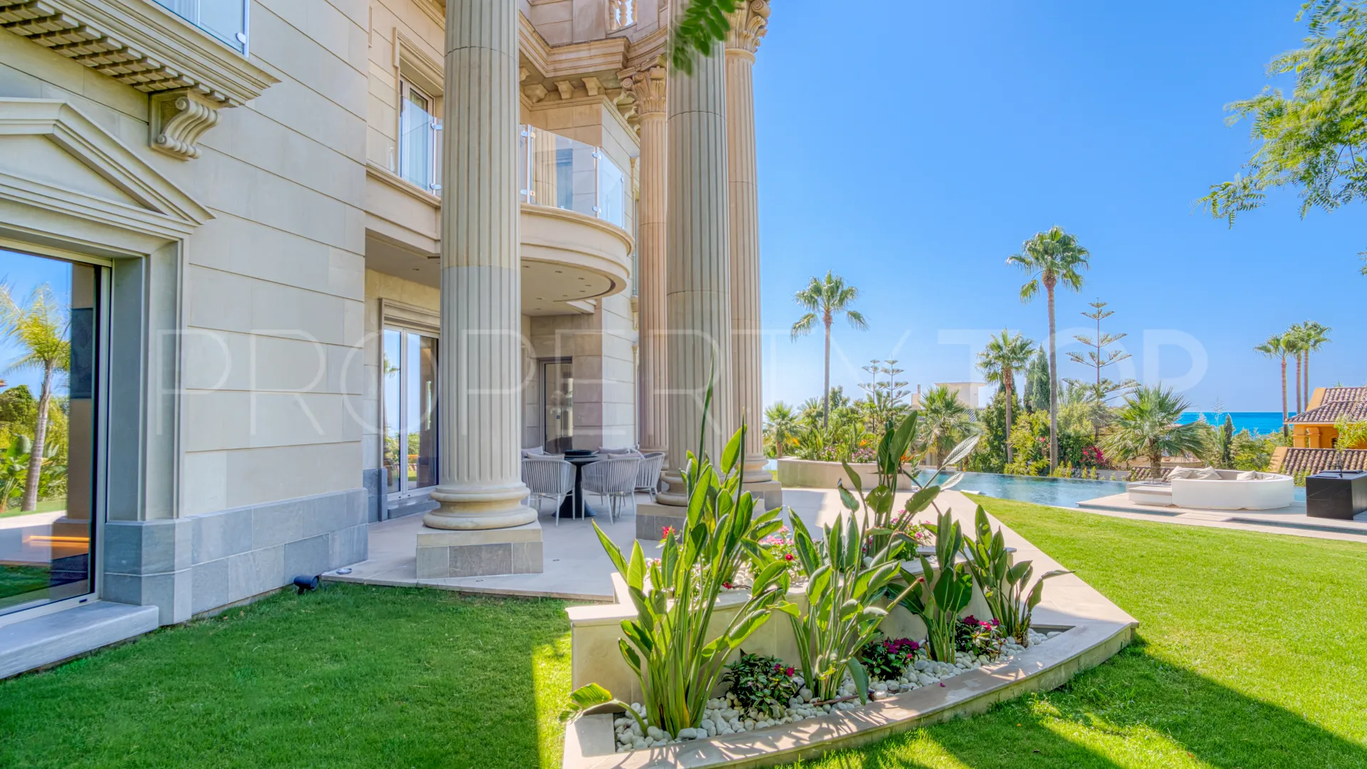 Sierra Blanca 7 bedrooms villa for sale
