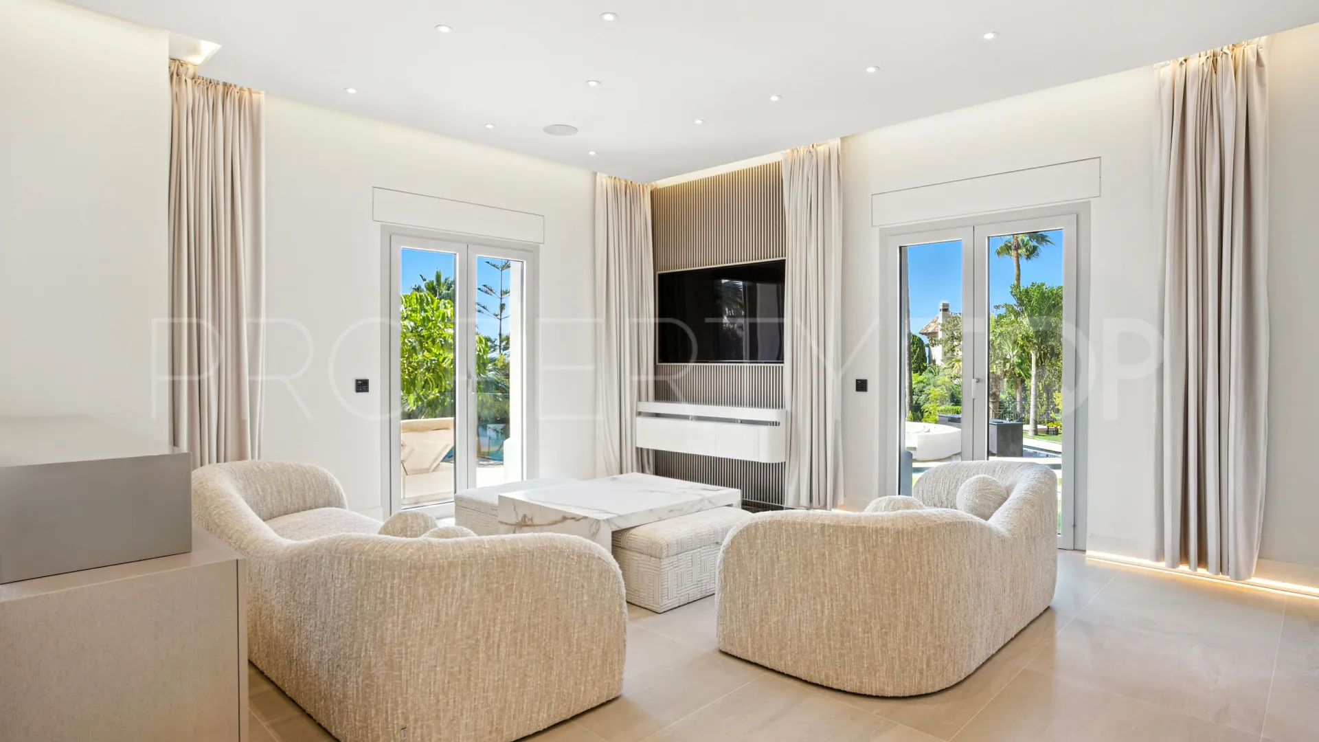 Sierra Blanca 7 bedrooms villa for sale