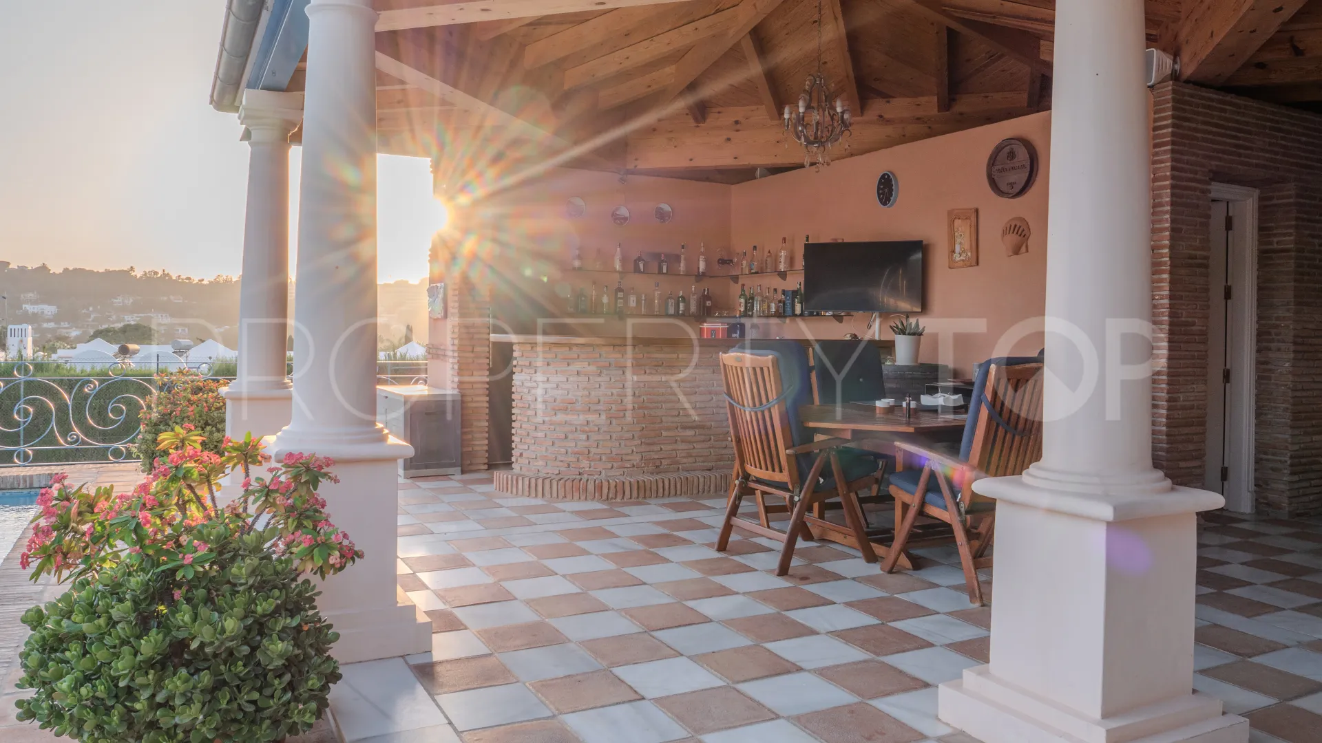 Nueva Andalucia, villa en venta de 6 dormitorios