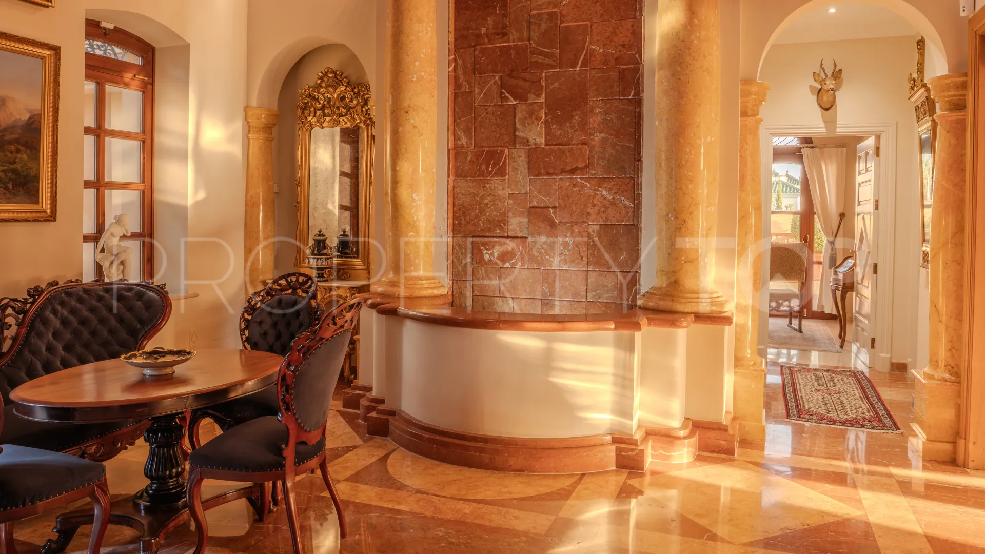 Nueva Andalucia, villa en venta de 6 dormitorios